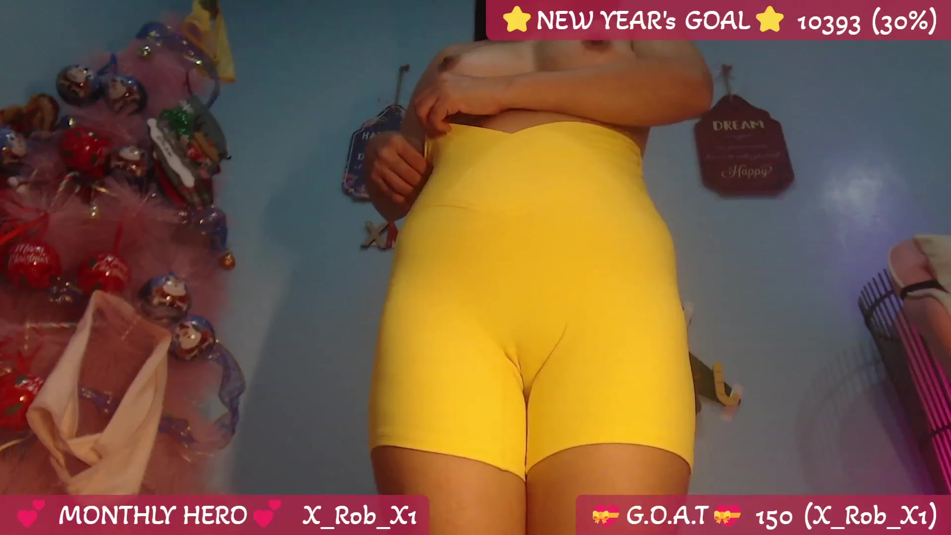 Gallery image thumbnail from RedHOTPinay01's myfreecams stream on, 01/01/2023, 19:04 image 2 of 20