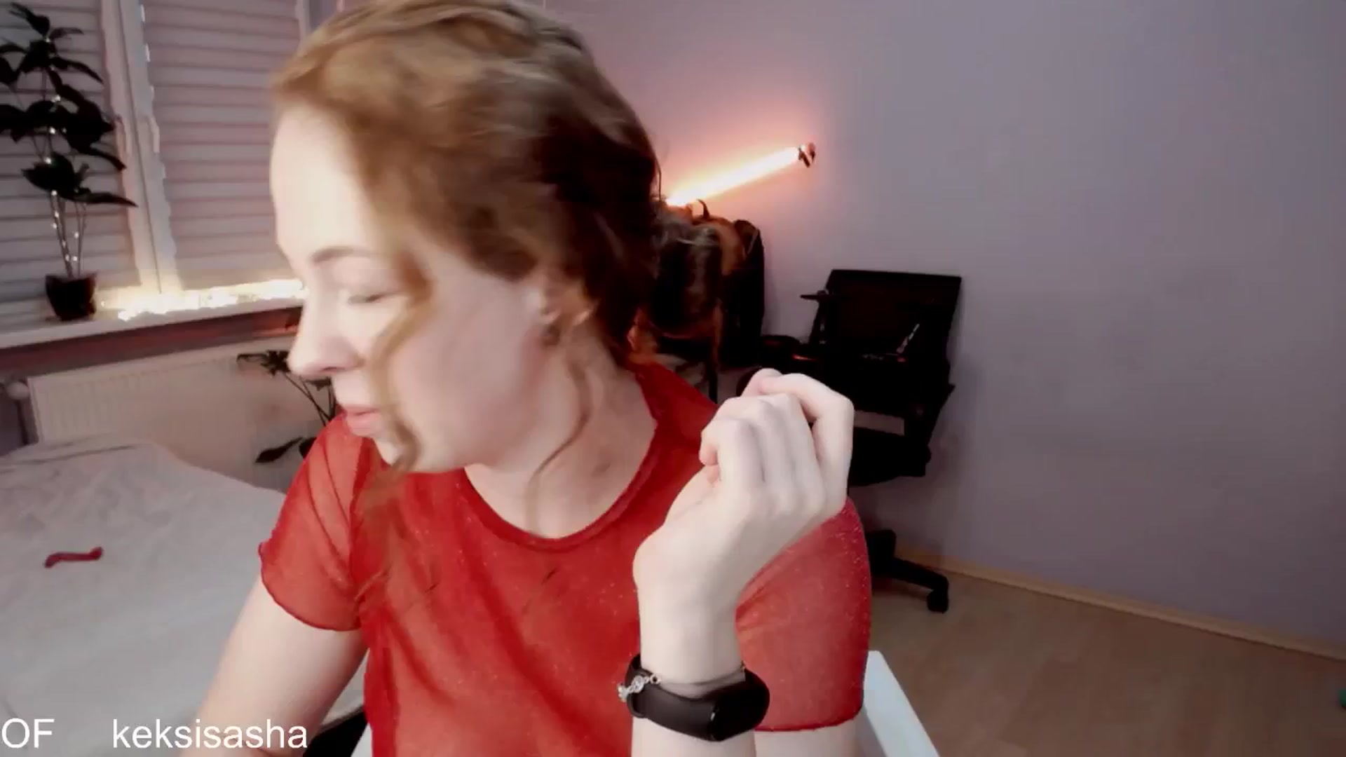 Gallery image thumbnail from RedWoddy's myfreecams stream on, 06/02/2024, 18:14 image 14 of 20