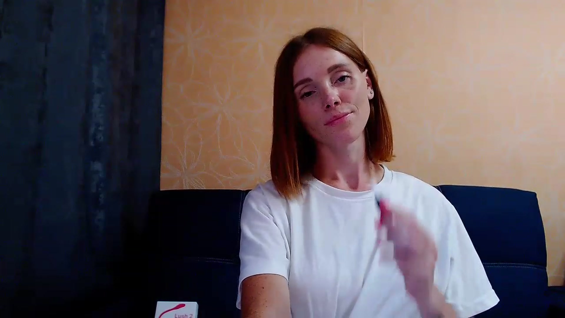 Gallery image thumbnail from Red_Alina's myfreecams stream on, 08/04/2023, 04:13 image 9 of 20