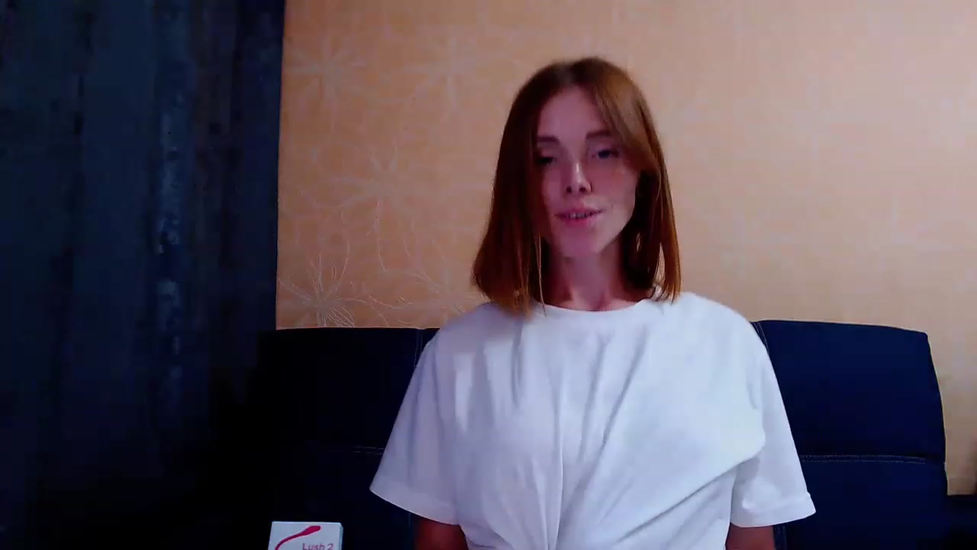 Gallery image thumbnail from Red_Alina's myfreecams stream on, 08/04/2023, 04:13 image 14 of 20
