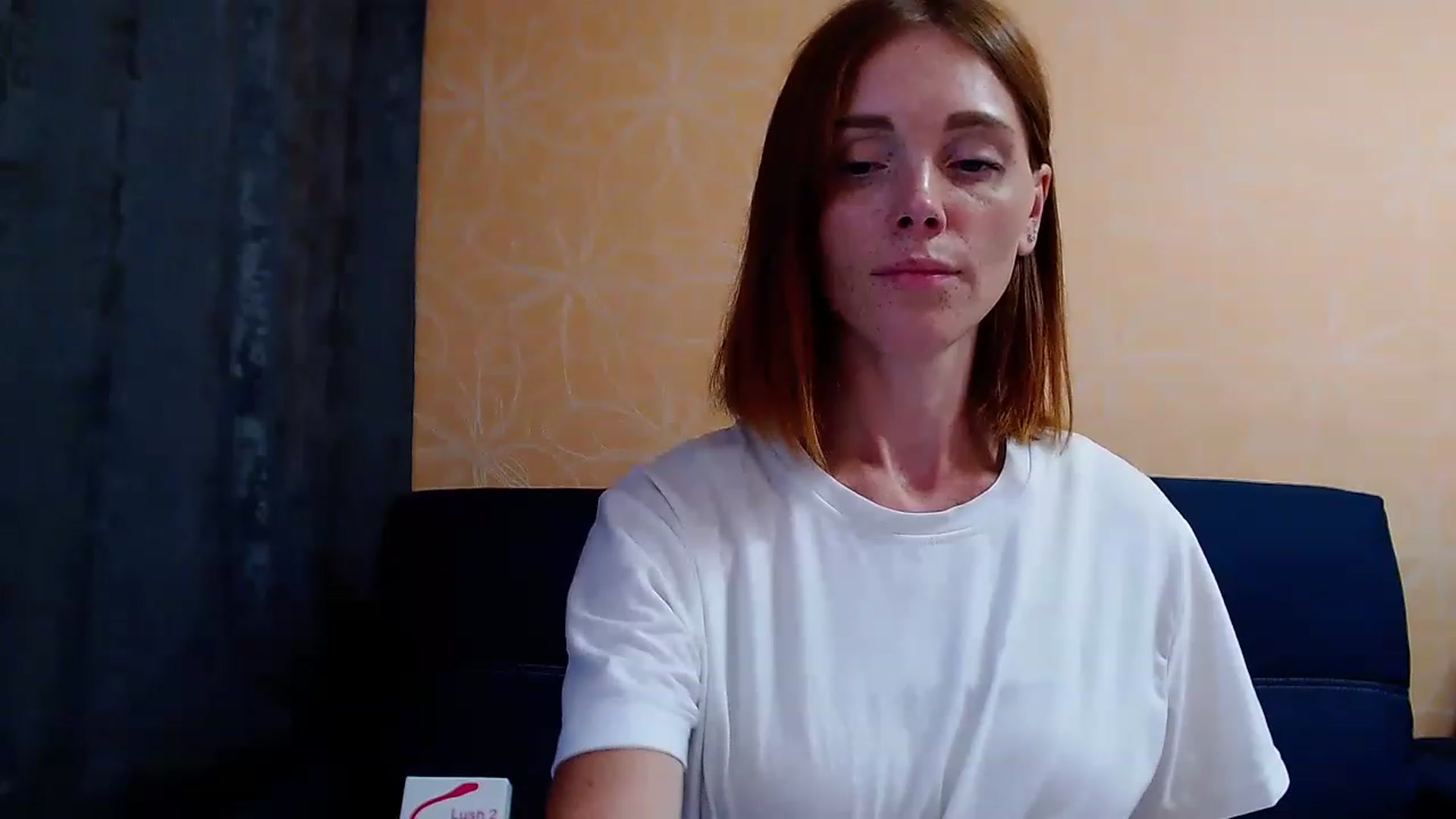 Gallery image thumbnail from Red_Alina's myfreecams stream on, 08/04/2023, 04:13 image 2 of 20