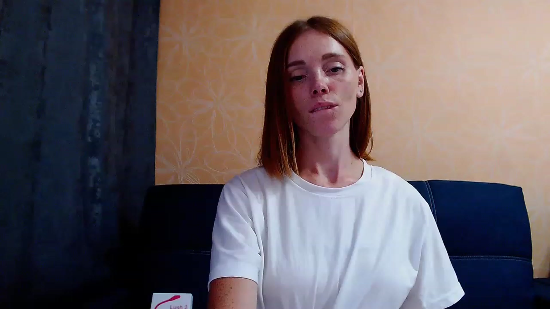 Gallery image thumbnail from Red_Alina's myfreecams stream on, 08/04/2023, 04:13 image 4 of 20