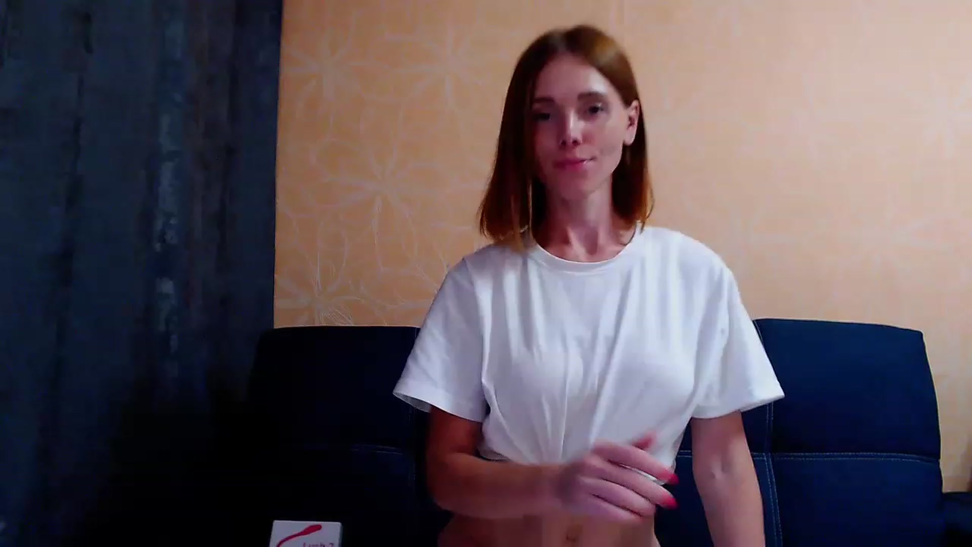Gallery image thumbnail from Red_Alina's myfreecams stream on, 08/04/2023, 04:13 image 6 of 20