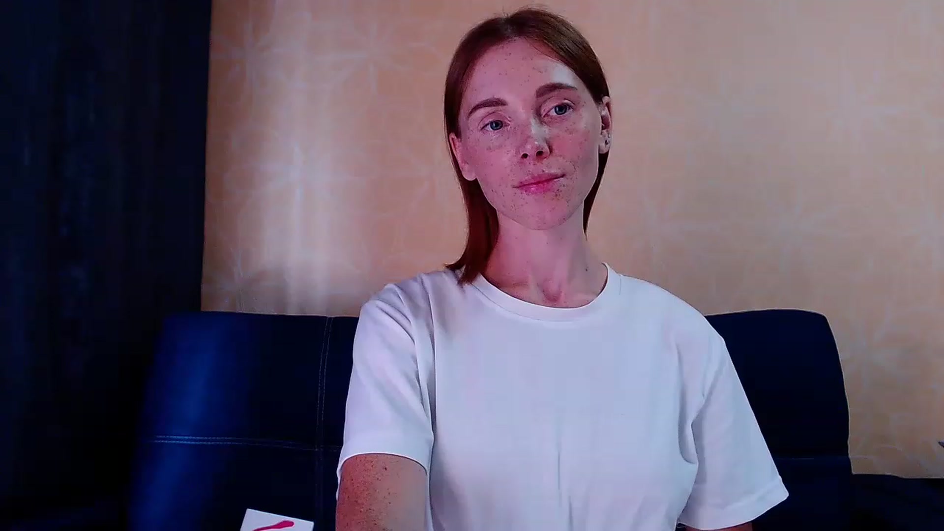 Gallery image thumbnail from Red_Alina's myfreecams stream on, 08/07/2023, 03:59 image 13 of 20
