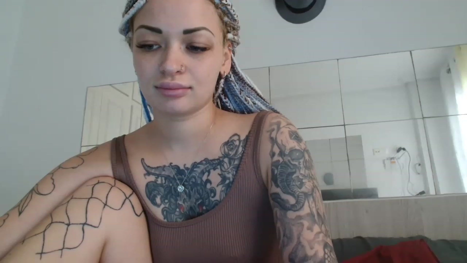 Gallery image thumbnail from Red_Ange1's myfreecams stream on, 01/13/2023, 12:38 image 1 of 20