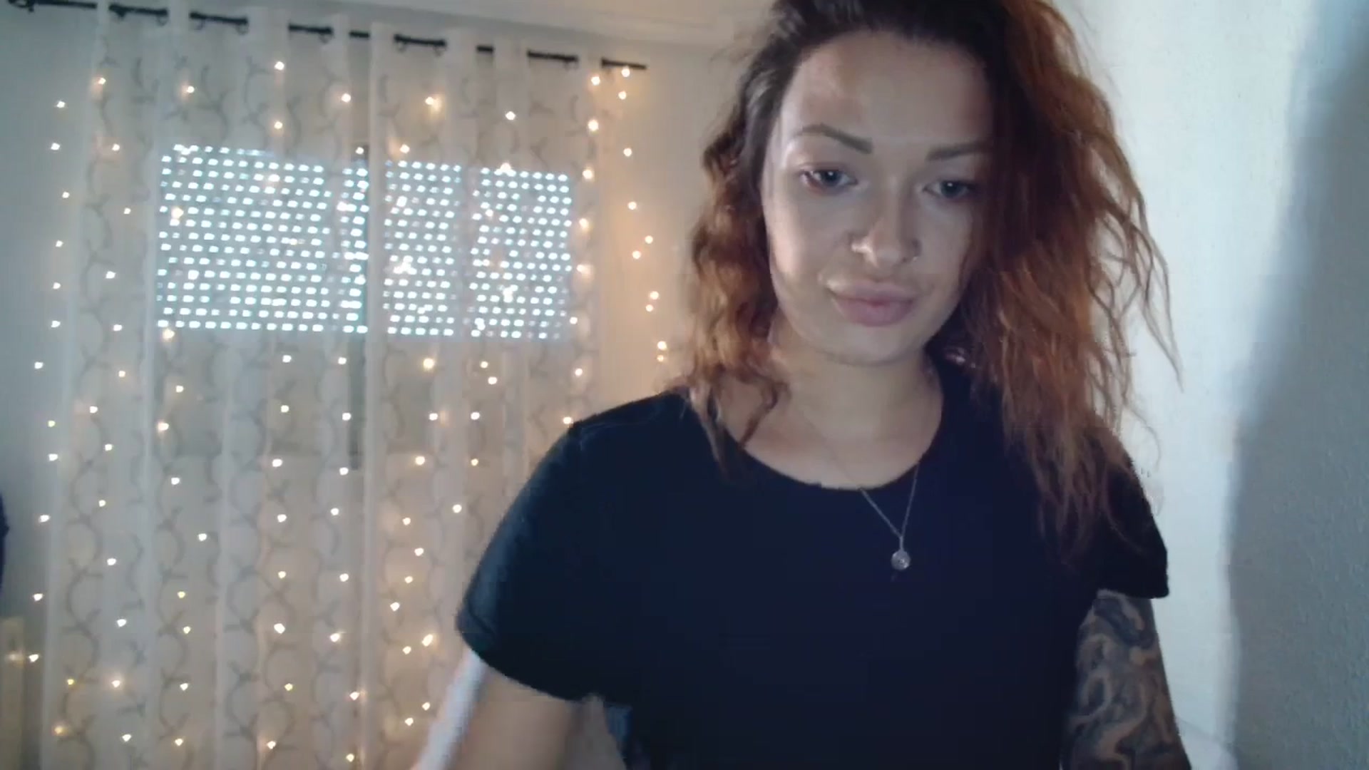 Gallery image thumbnail from Red_Ange1's myfreecams stream on, 01/08/2024, 17:01 image 2 of 20