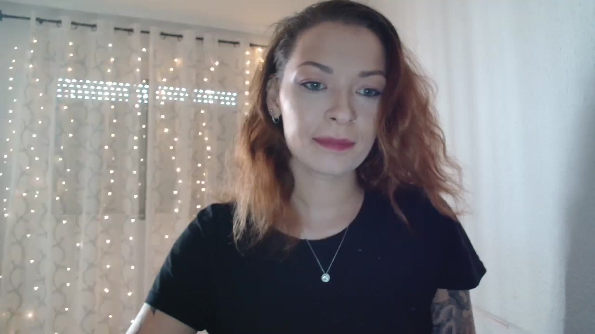 Gallery image thumbnail from Red_Ange1's myfreecams stream on, 01/10/2024, 14:30 image 3 of 20