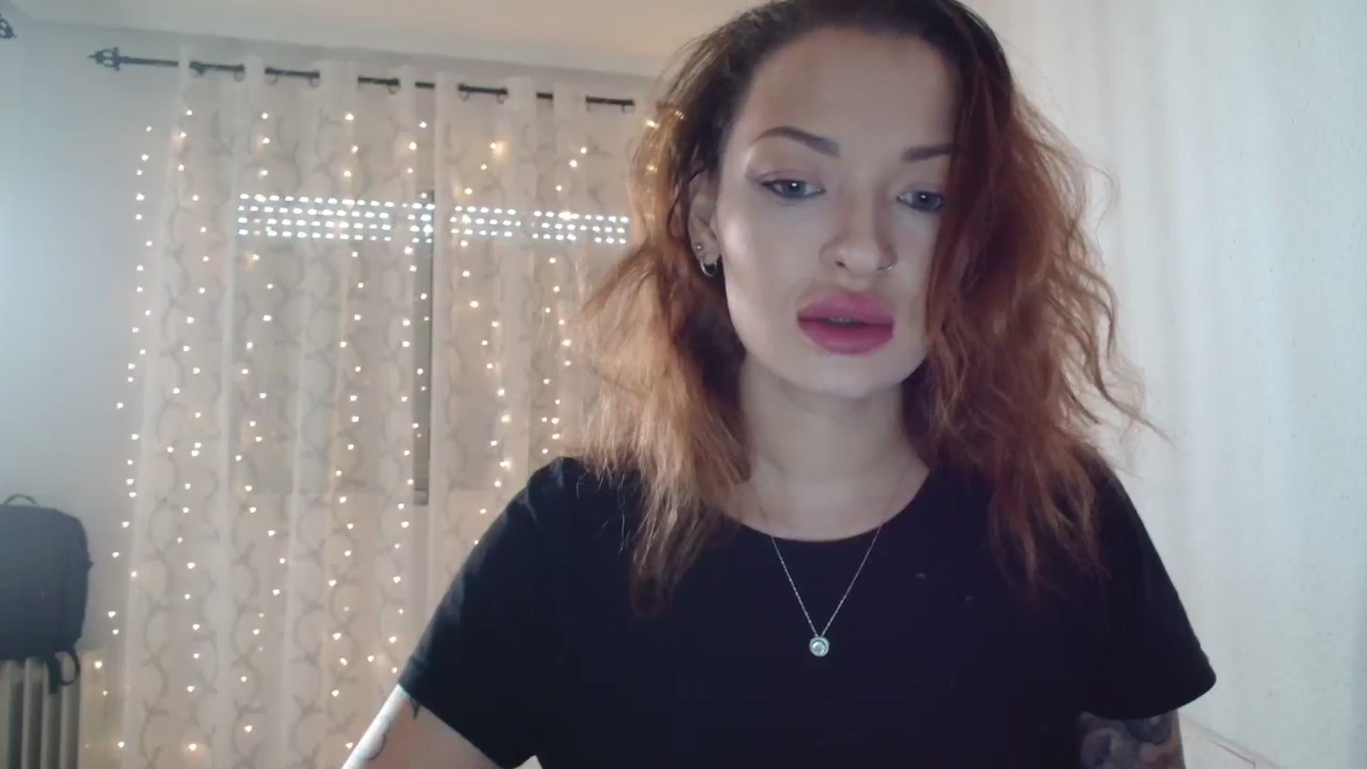 Gallery image thumbnail from Red_Ange1's myfreecams stream on, 01/10/2024, 14:30 image 8 of 20