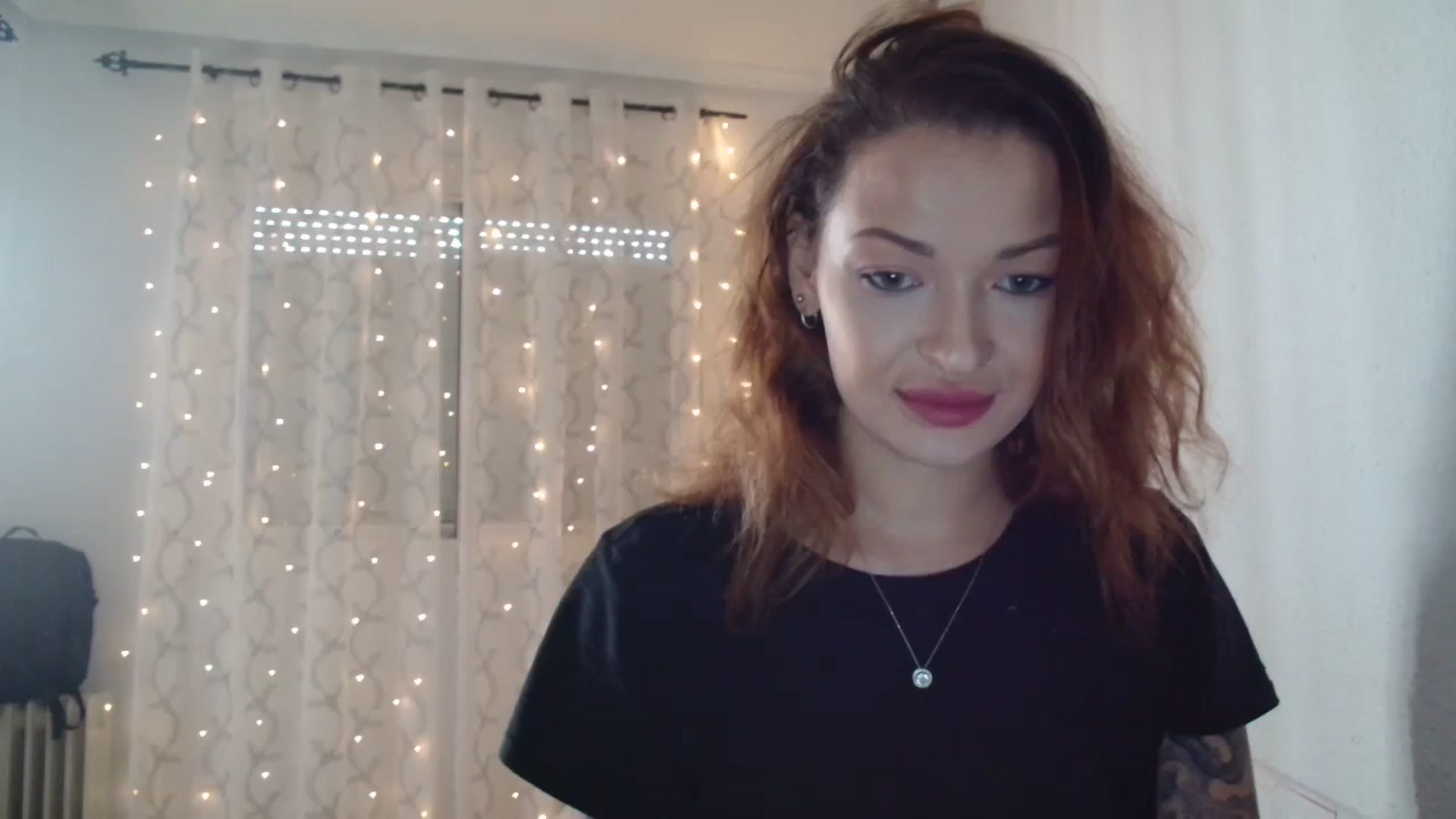 Gallery image thumbnail from Red_Ange1's myfreecams stream on, 01/10/2024, 14:30 image 9 of 20