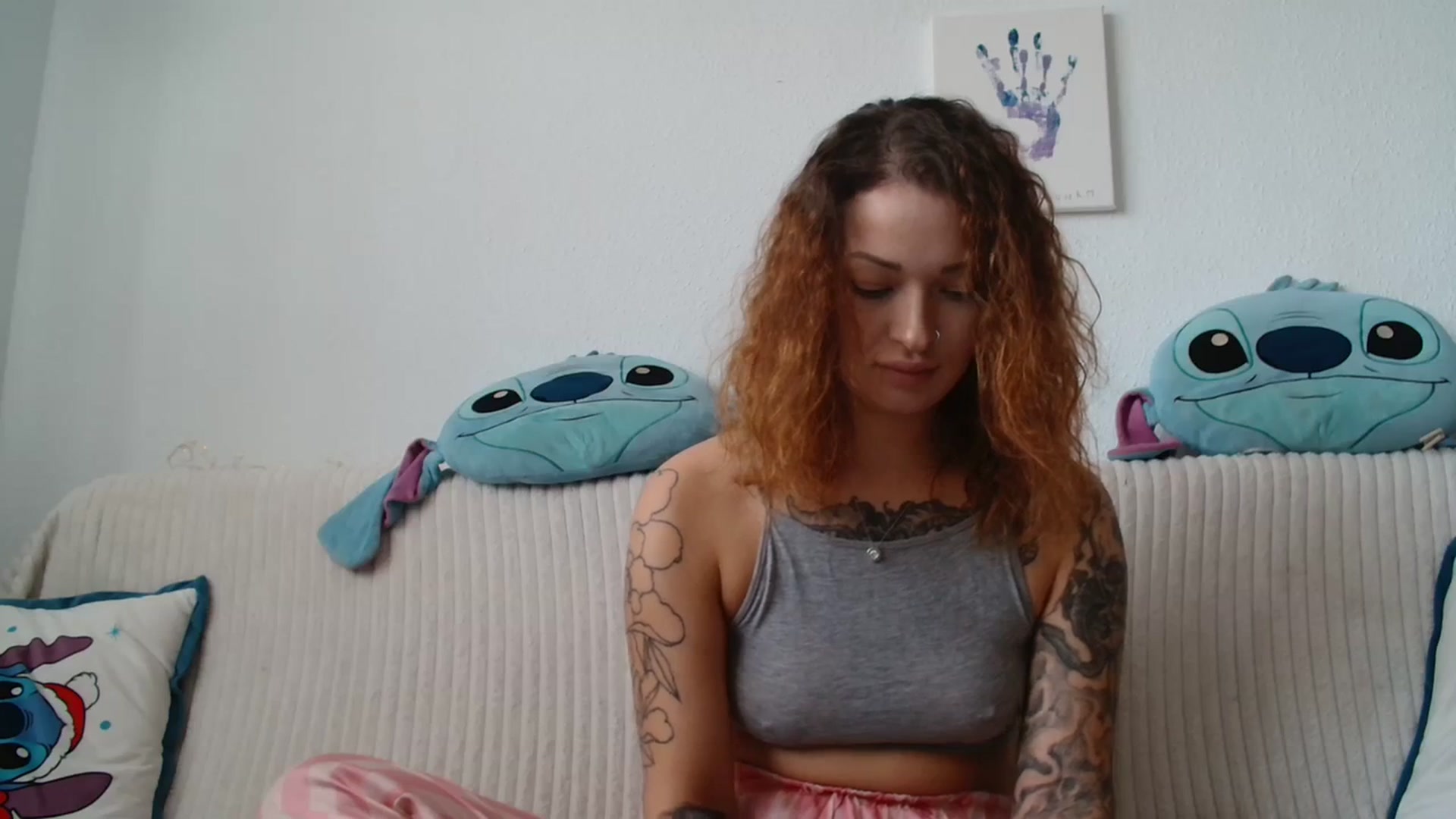 Gallery image thumbnail from Red_Ange1's myfreecams stream on, 01/14/2024, 15:47 image 8 of 20