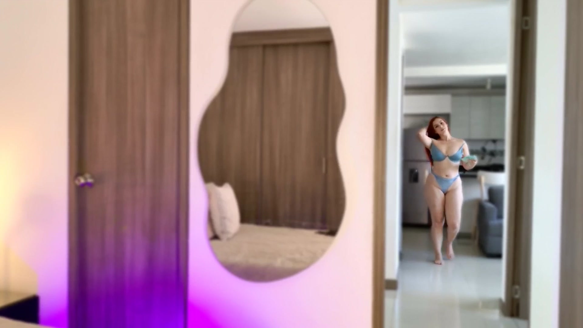 Gallery image thumbnail from Red_Aria's myfreecams stream on, 09/02/2025, 21:56 image 5 of 20