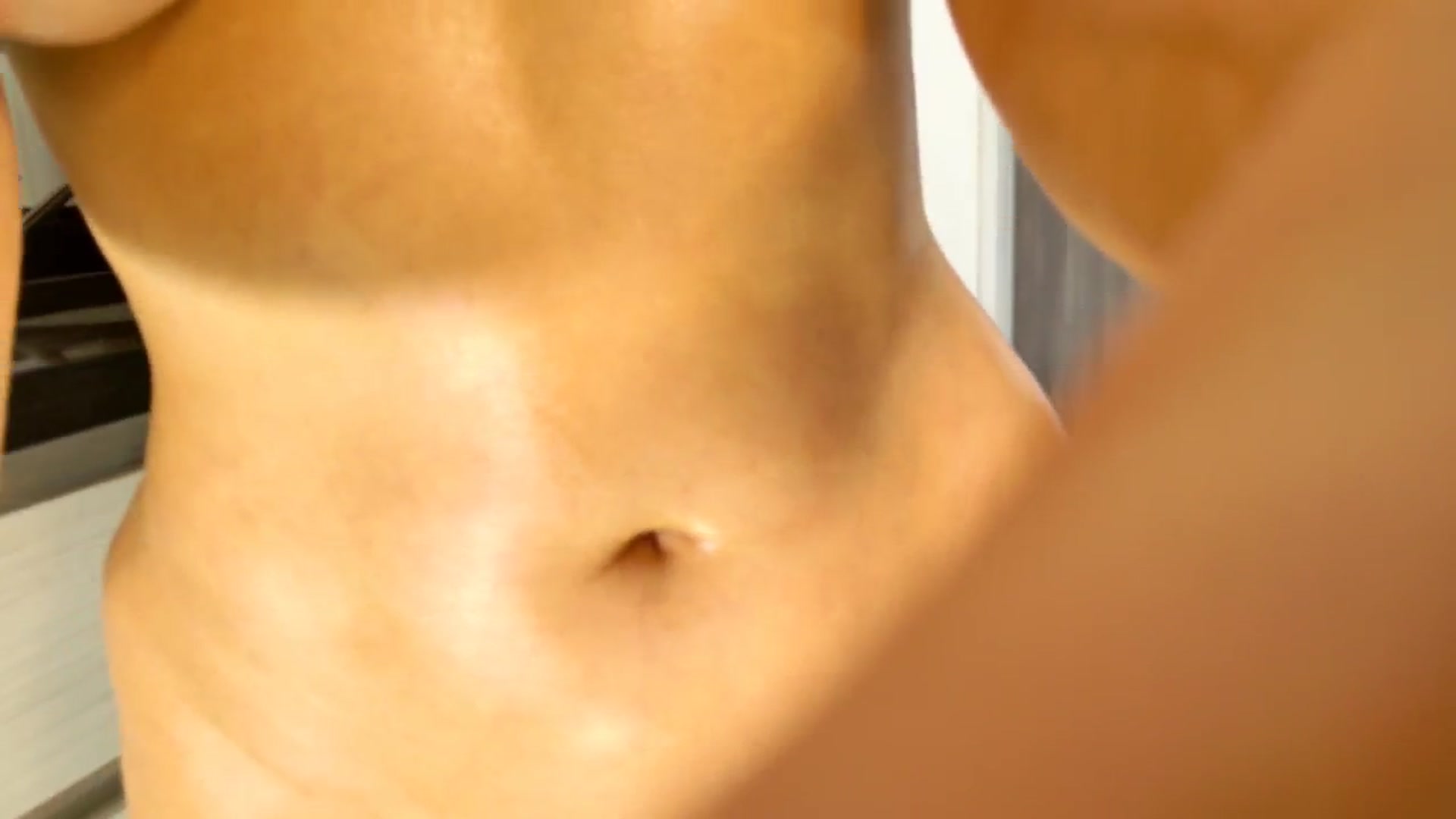 Gallery image thumbnail from Red_Aria's myfreecams stream on, 12/09/2025, 19:57 image 17 of 20