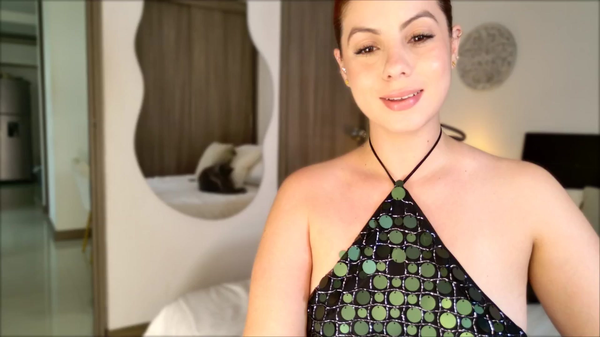 Gallery image thumbnail from Red_Aria's myfreecams stream on, 01/09/2026, 19:57 image 3 of 20
