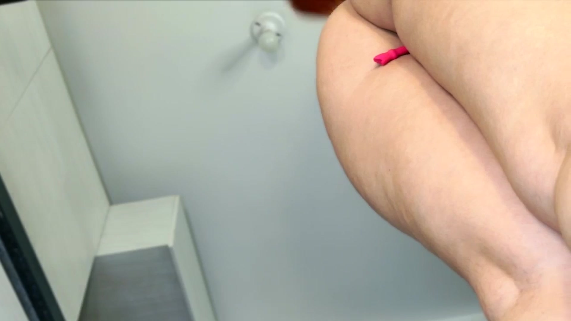 Gallery image thumbnail from Red_Aria's myfreecams stream on, 02/11/2026, 20:46 image 13 of 20