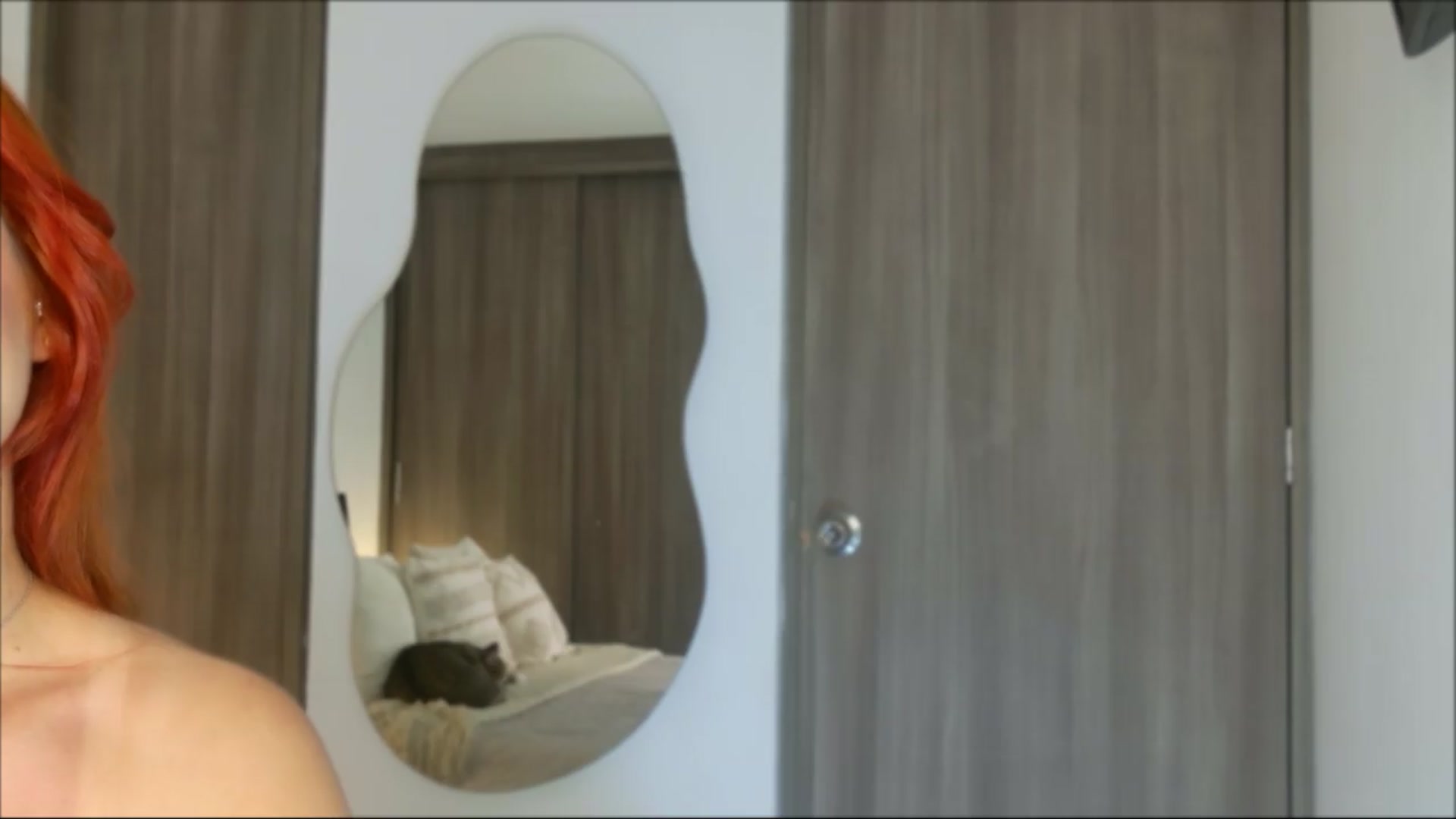 Gallery image thumbnail from Red_Aria's myfreecams stream on, 06/08/2026, 20:55 image 6 of 20