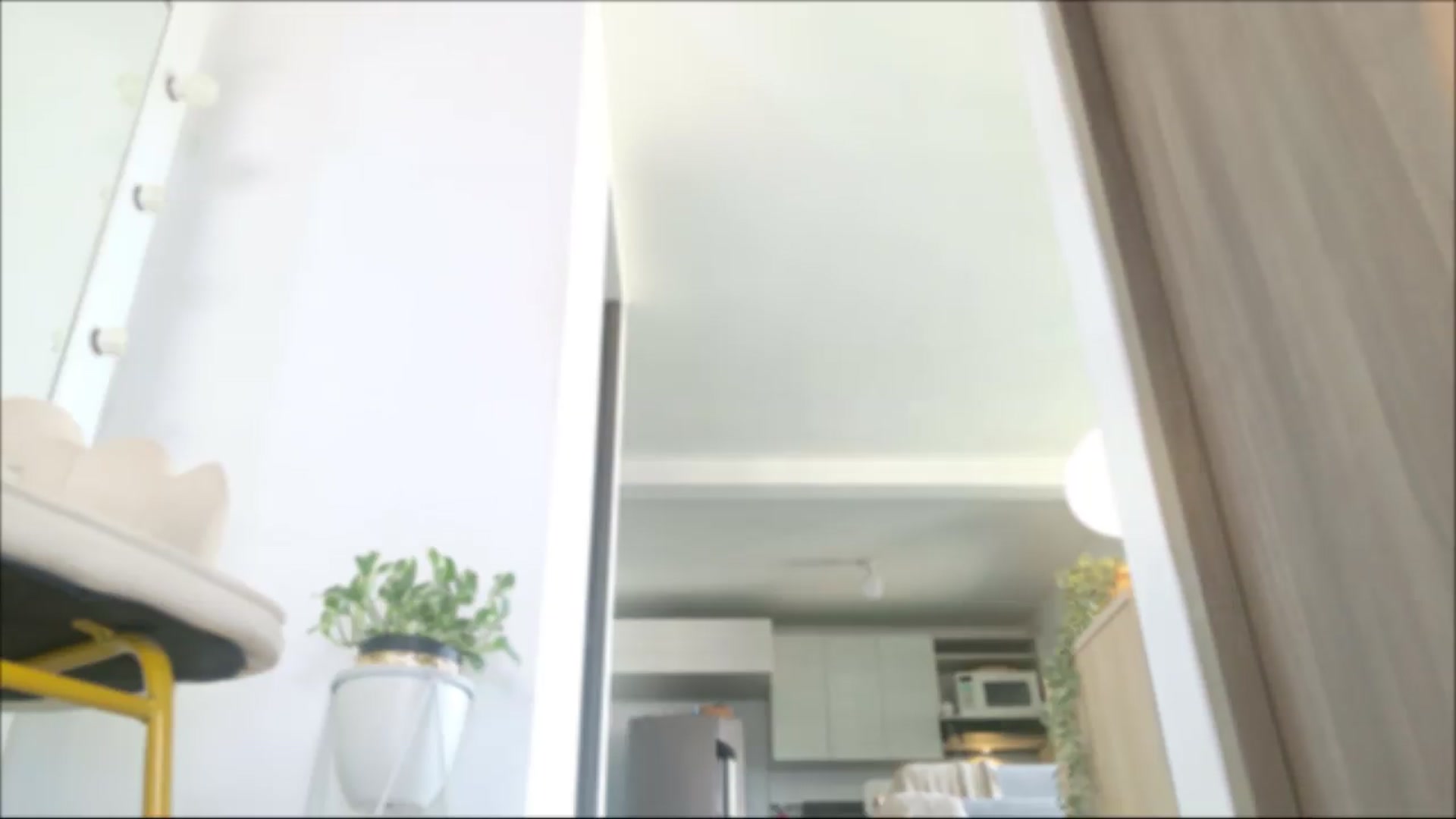 Gallery image thumbnail from Red_Aria's myfreecams stream on, 06/18/2026, 20:55 image 2 of 20