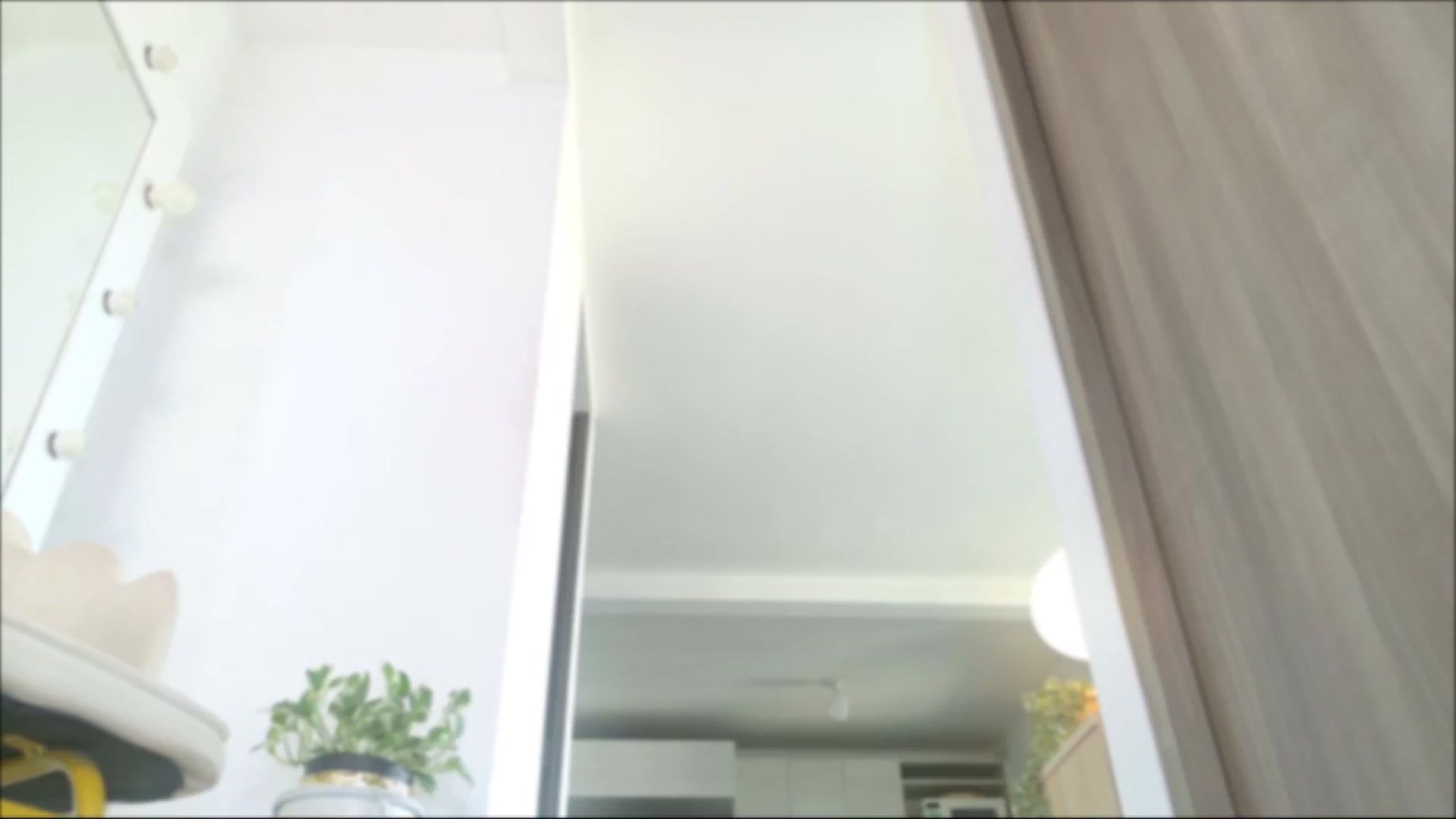 Gallery image thumbnail from Red_Aria's myfreecams stream on, 06/18/2026, 20:55 image 6 of 20