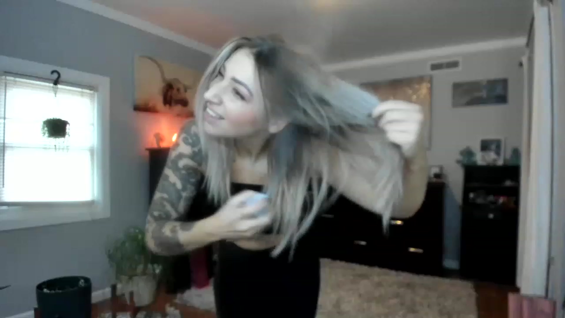 Gallery image thumbnail from Red_Chasten's myfreecams stream on, 12/16/2022, 15:58 image 20 of 20