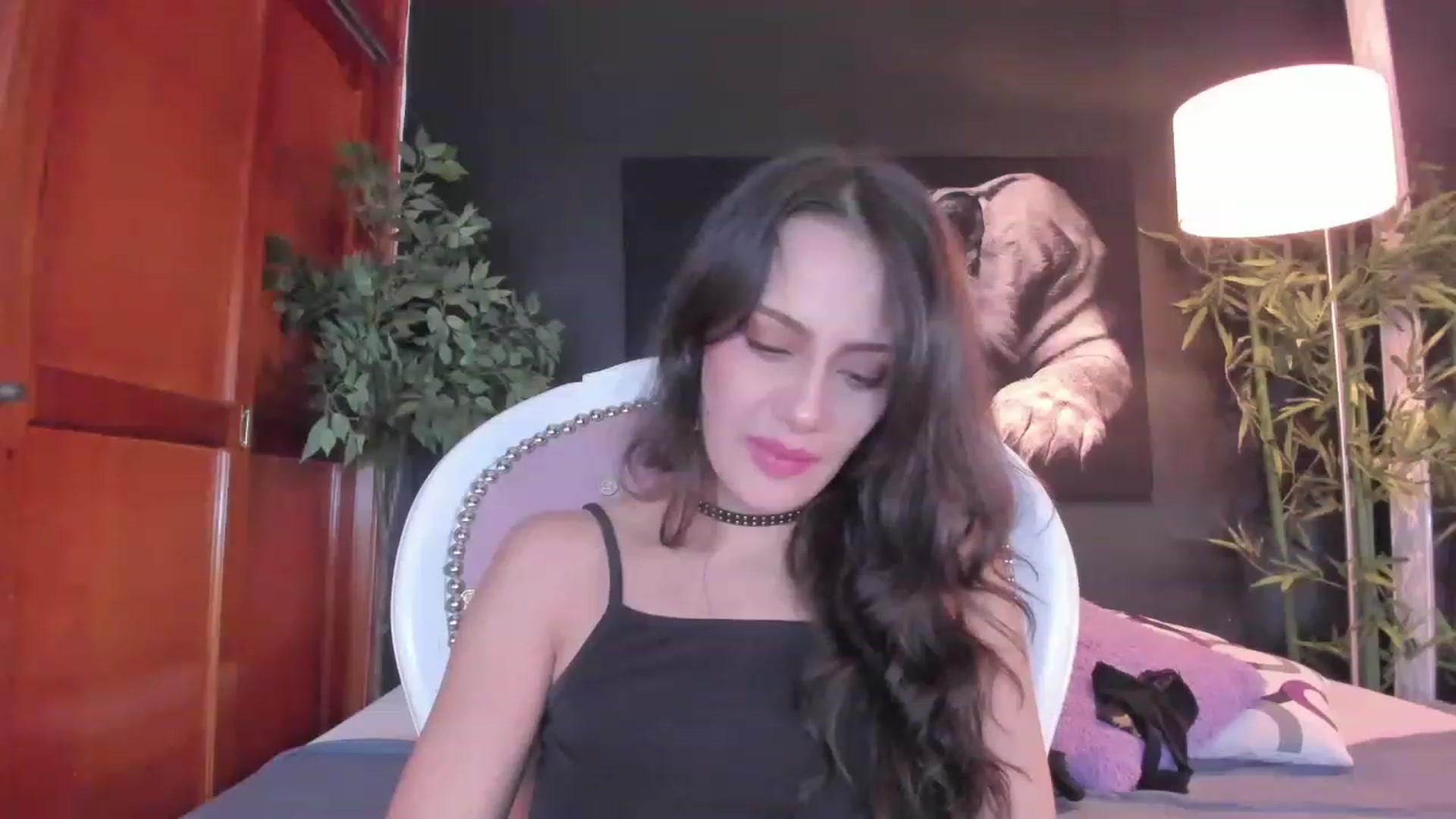 Gallery image thumbnail from Red_Flower203's myfreecams stream on, 06/03/2023, 19:38 image 7 of 20