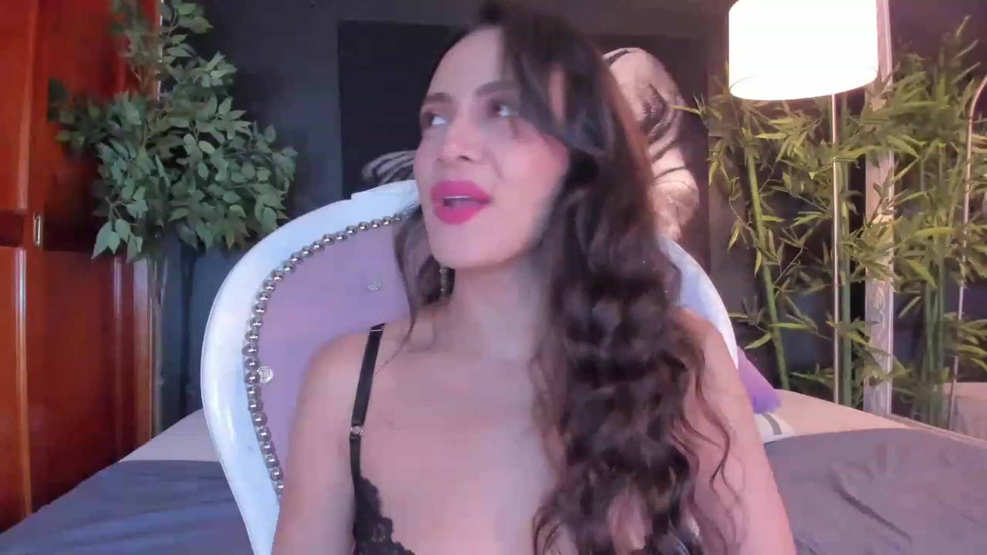 Gallery image thumbnail from Red_Flower203's myfreecams stream on, 06/08/2023, 19:31 image 3 of 20