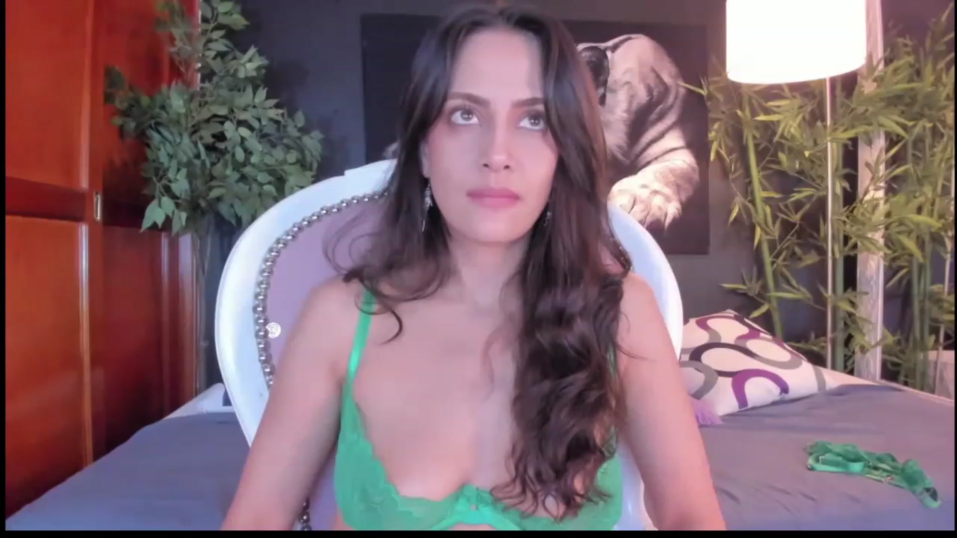Gallery image thumbnail from Red_Flower203's myfreecams stream on, 06/15/2023, 19:31 image 19 of 20