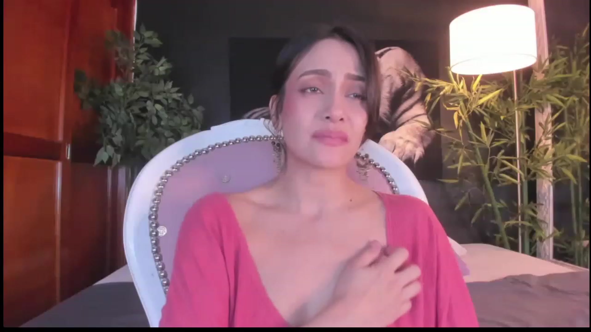Gallery image thumbnail from Red_Flower203's myfreecams stream on, 06/19/2023, 19:54 image 19 of 20