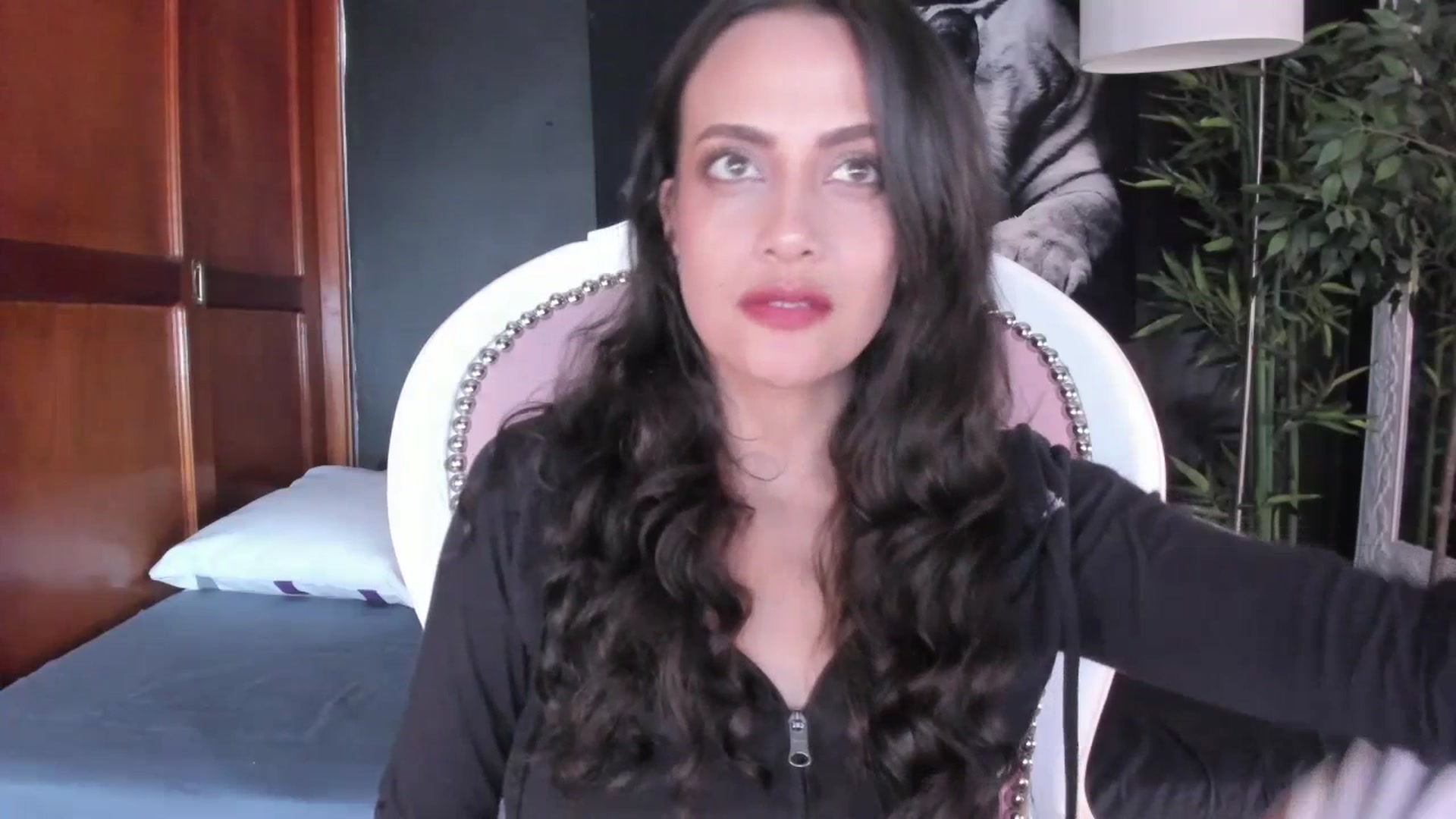 Gallery image thumbnail from Red_Flower203's myfreecams stream on, 07/07/2023, 21:58 image 12 of 20