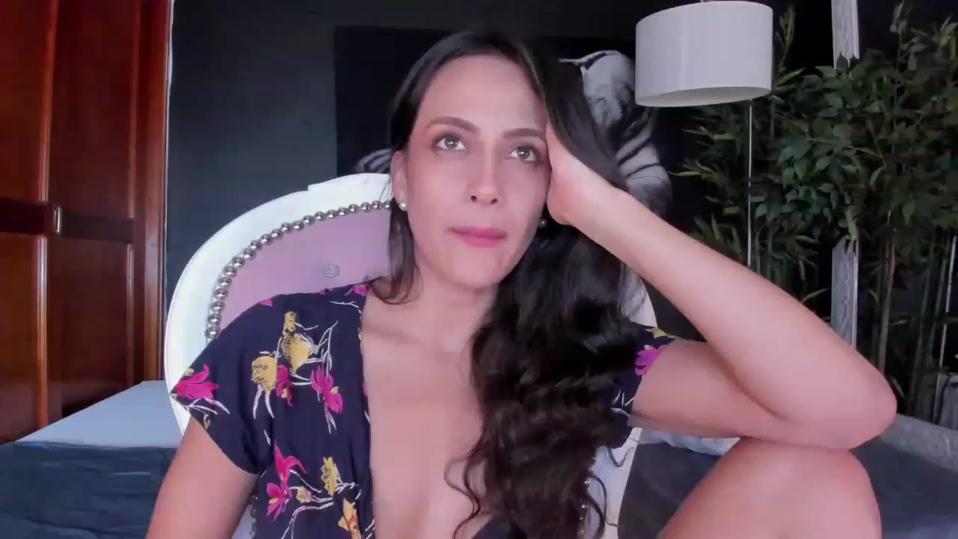 Gallery image thumbnail from Red_Flower203's myfreecams stream on, 07/13/2023, 22:37 image 16 of 20