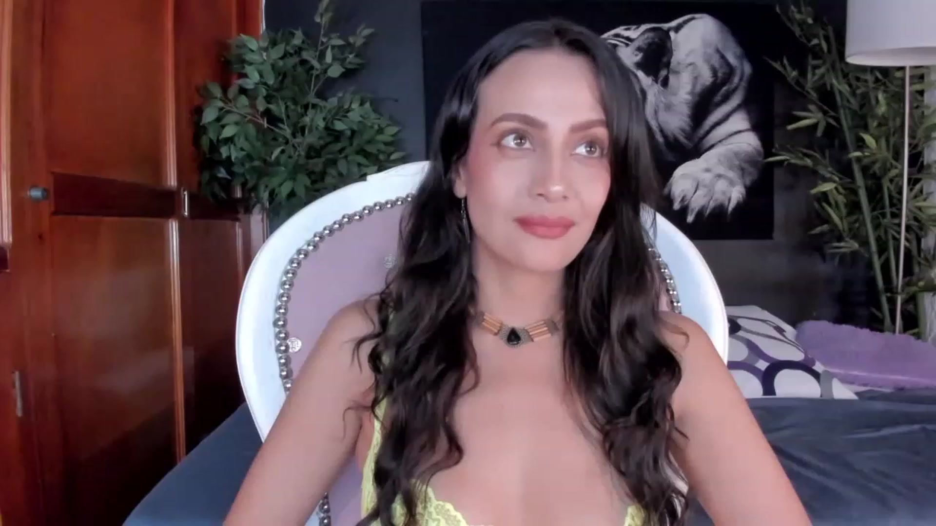Gallery image thumbnail from Red_Flower203's myfreecams stream on, 07/21/2023, 18:16 image 18 of 20