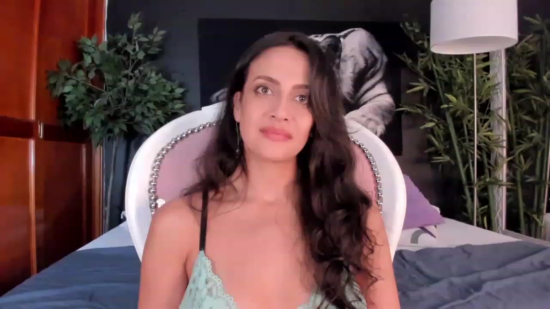 Gallery image thumbnail from Red_Flower203's myfreecams stream on, 07/26/2023, 24:11 image 6 of 20