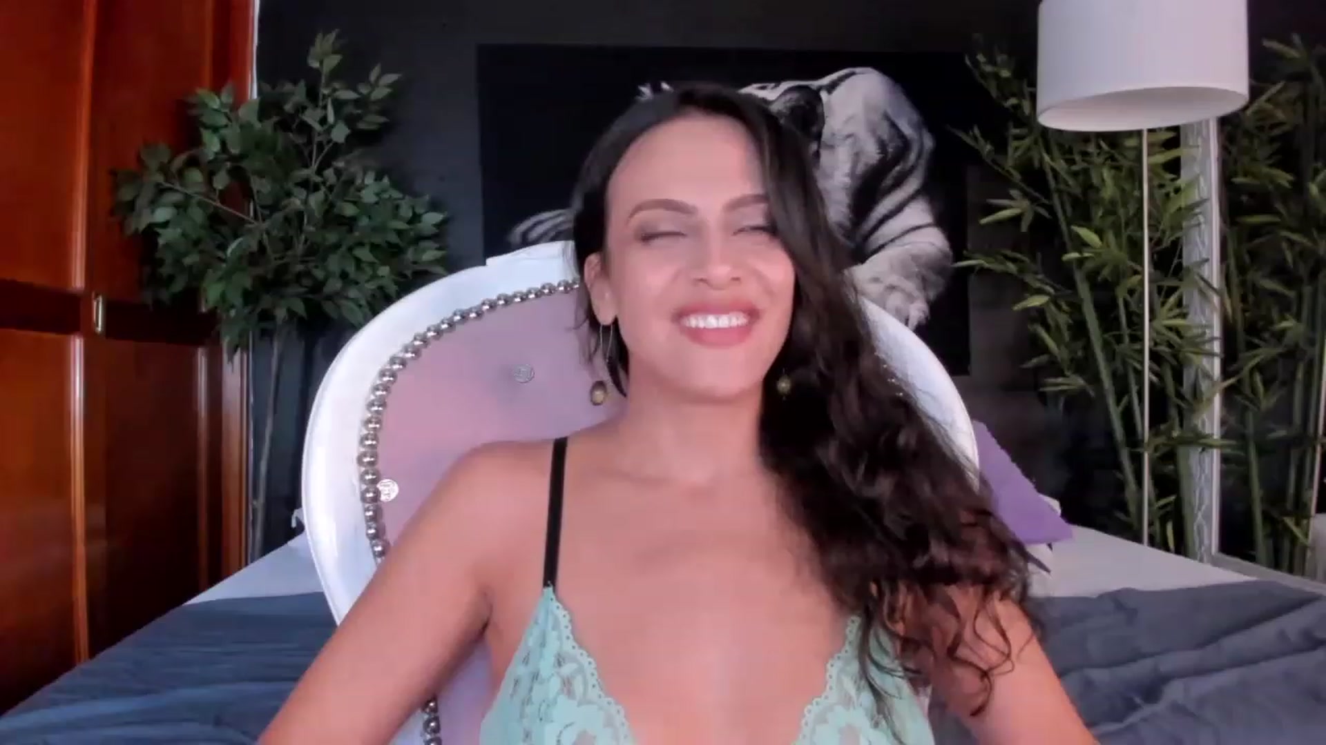 Gallery image thumbnail from Red_Flower203's myfreecams stream on, 07/26/2023, 24:11 image 8 of 20
