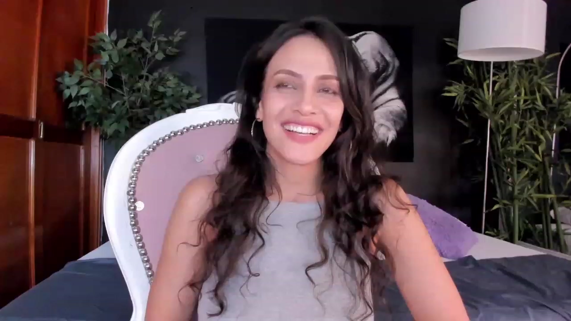 Gallery image thumbnail from Red_Flower203's myfreecams stream on, 08/19/2023, 23:11 image 20 of 20
