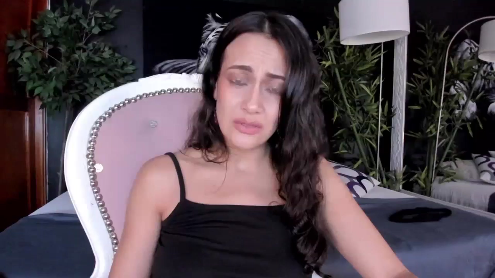 Gallery image thumbnail from Red_Flower203's myfreecams stream on, 09/28/2023, 23:29 image 16 of 20