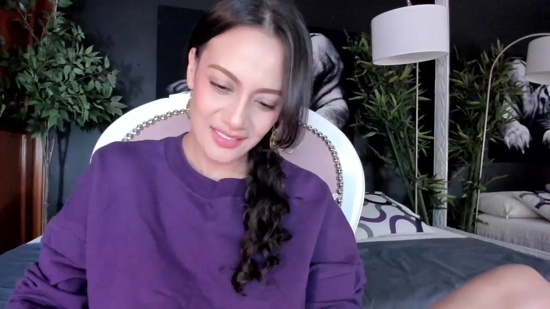 Gallery image thumbnail from Red_Flower203's myfreecams stream on, 02/03/2024, 20:40 image 1 of 20