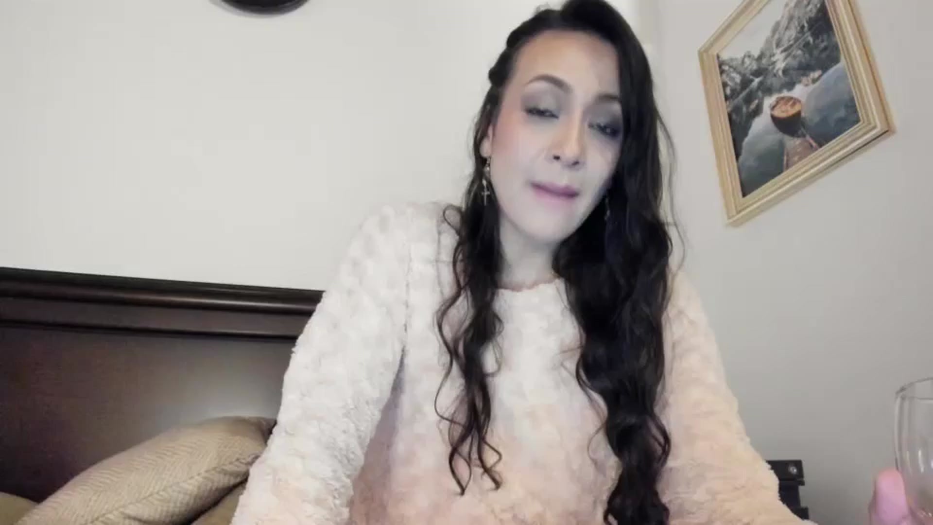 Gallery image thumbnail from Red_Flower203's myfreecams stream on, 08/18/2024, 03:40 image 17 of 20