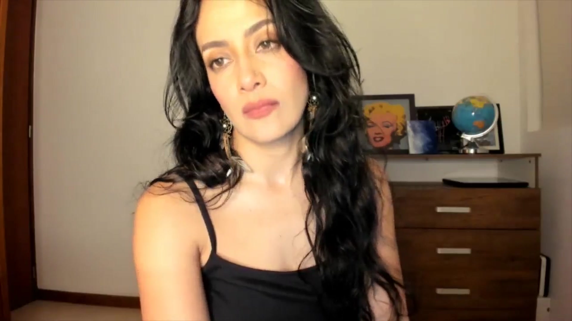 Gallery image thumbnail from Red_Flower203's myfreecams stream on, 01/28/2025, 01:18 image 16 of 20