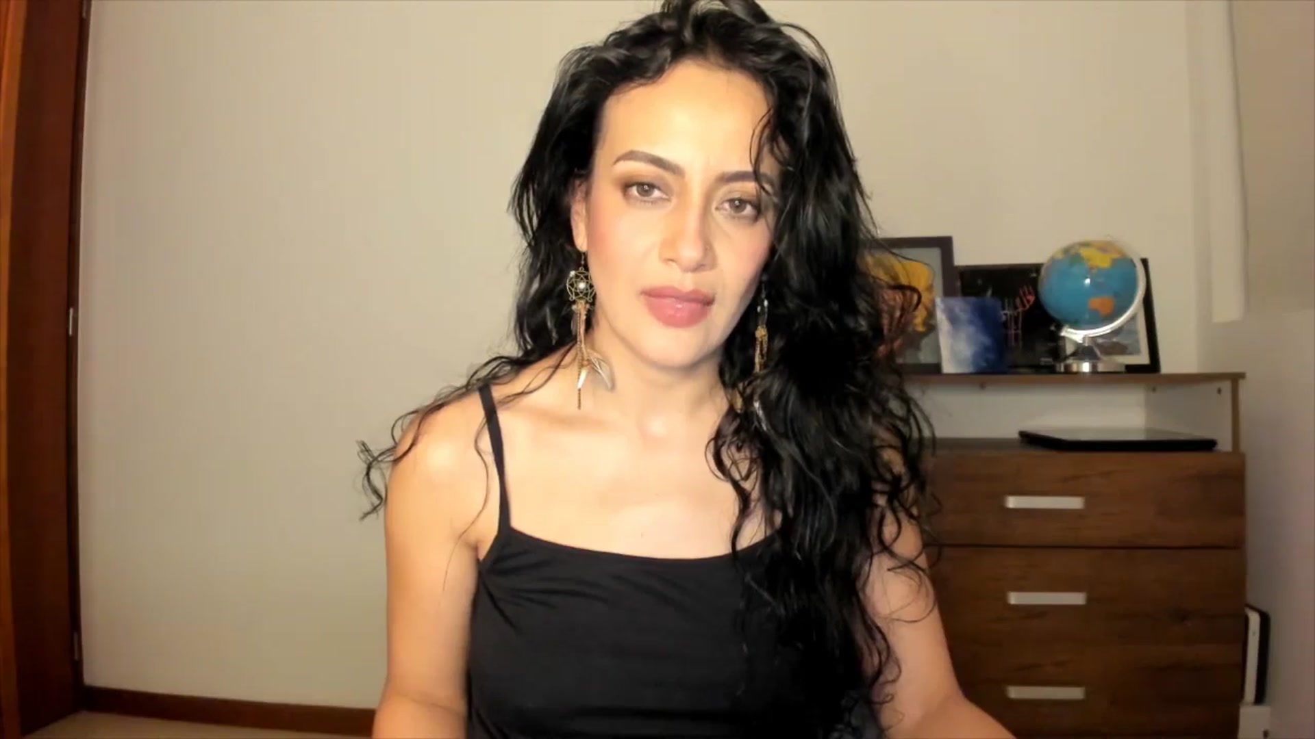 Gallery image thumbnail from Red_Flower203's myfreecams stream on, 01/28/2025, 01:18 image 4 of 20