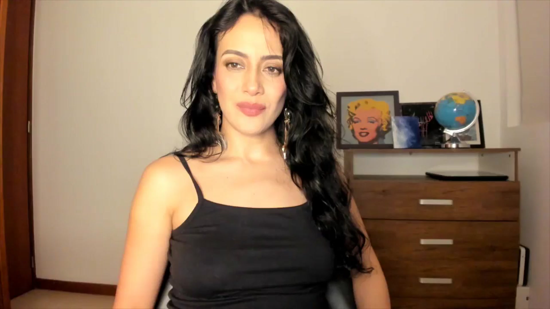 Gallery image thumbnail from Red_Flower203's myfreecams stream on, 01/28/2025, 01:18 image 19 of 20