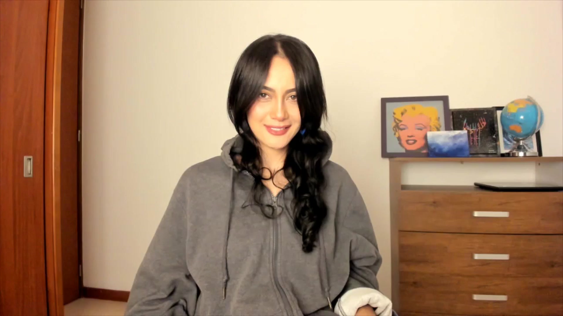 Gallery image thumbnail from Red_Flower203's myfreecams stream on, 02/19/2025, 21:37 image 1 of 20