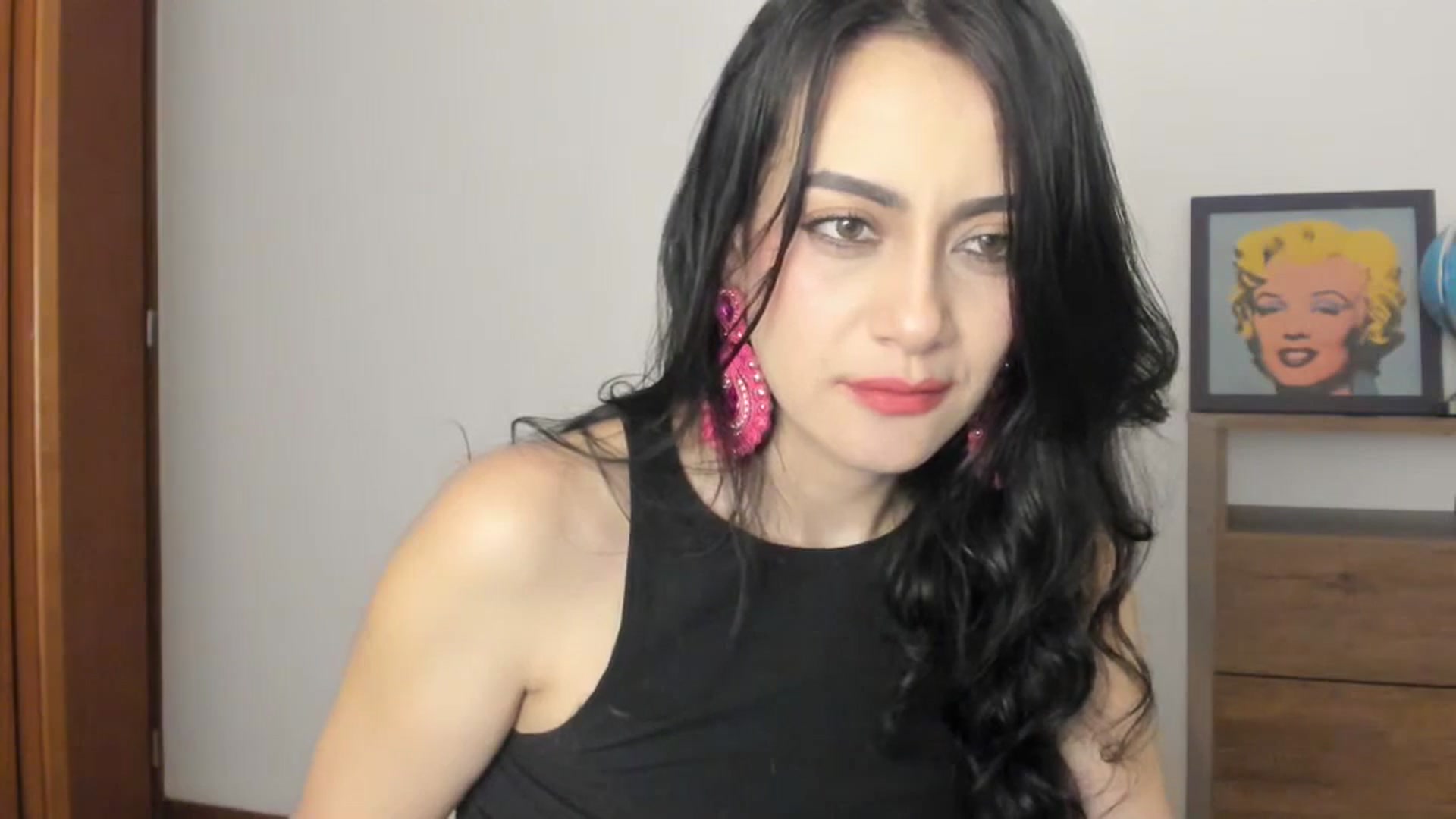 Gallery image thumbnail from Red_Flower203's myfreecams stream on, 06/07/2025, 23:57 image 13 of 20