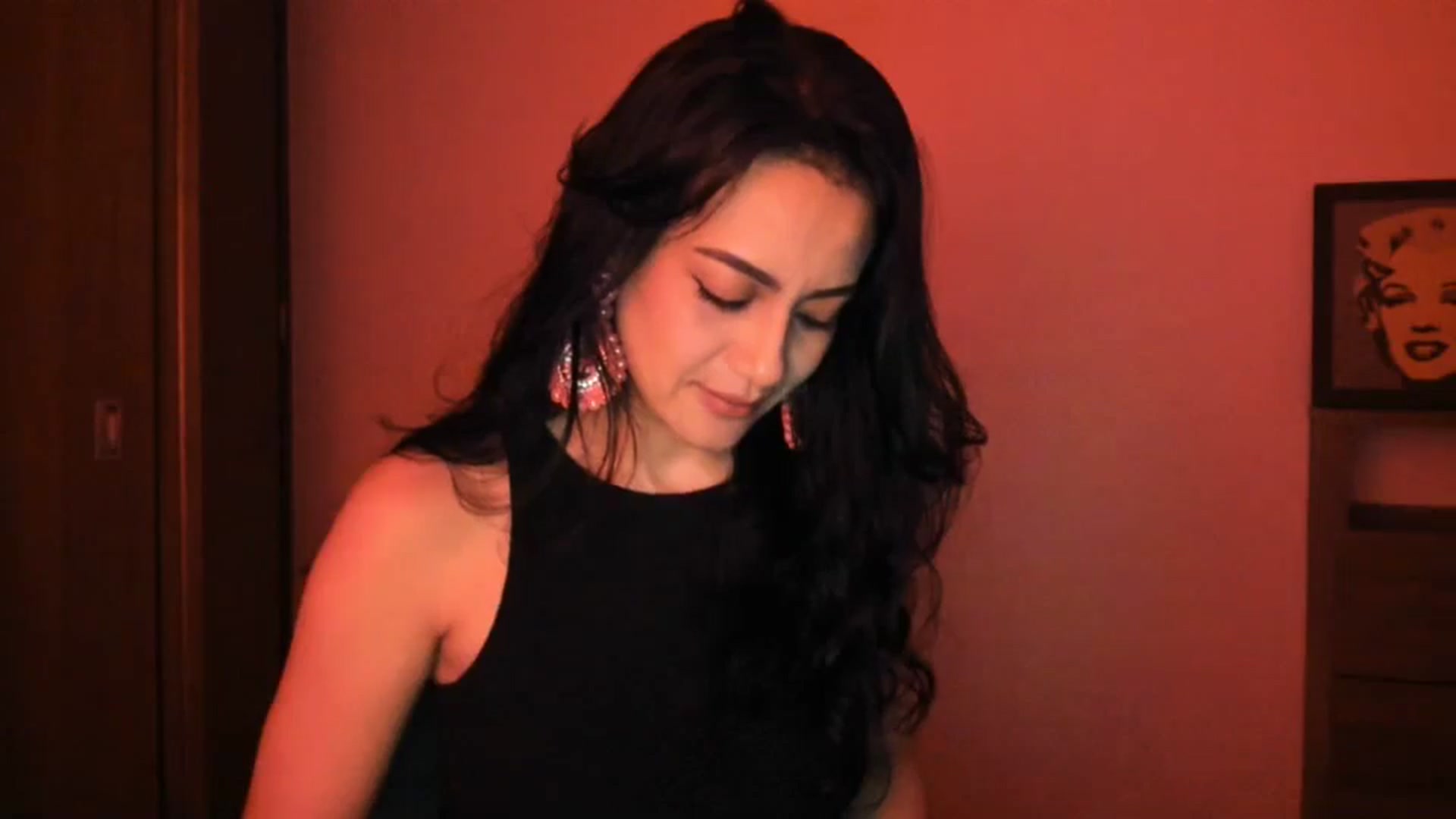Gallery image thumbnail from Red_Flower203's myfreecams stream on, 06/08/2025, 02:30 image 13 of 20
