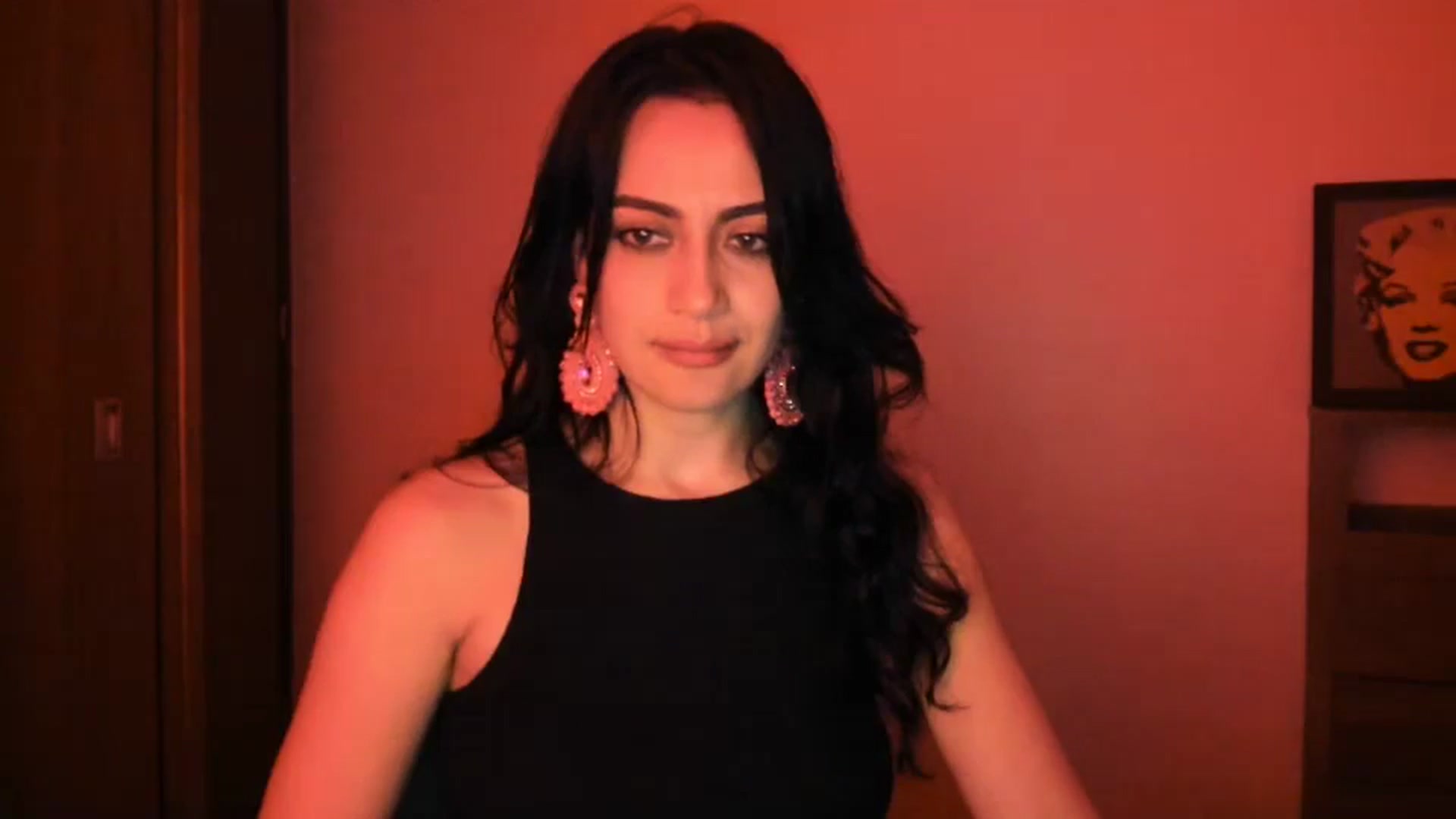 Gallery image thumbnail from Red_Flower203's myfreecams stream on, 06/08/2025, 02:30 image 15 of 20