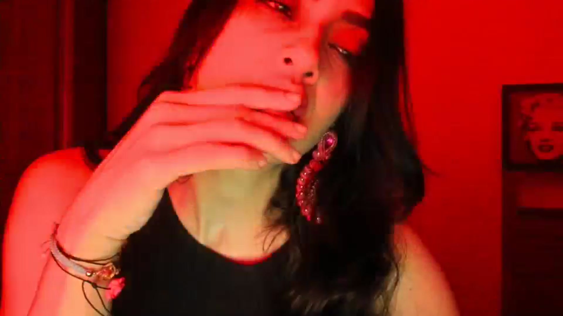 Gallery image thumbnail from Red_Flower203's myfreecams stream on, 06/08/2025, 02:30 image 3 of 20