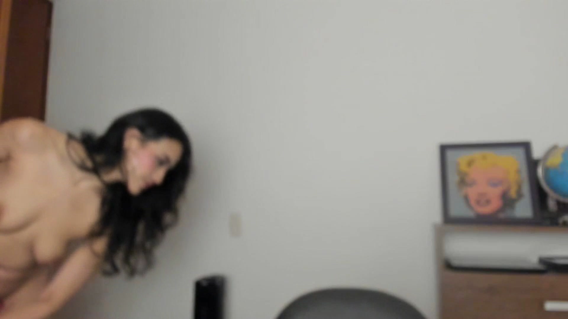Gallery image thumbnail from Red_Flower203's myfreecams stream on, 06/25/2025, 04:17 image 6 of 20