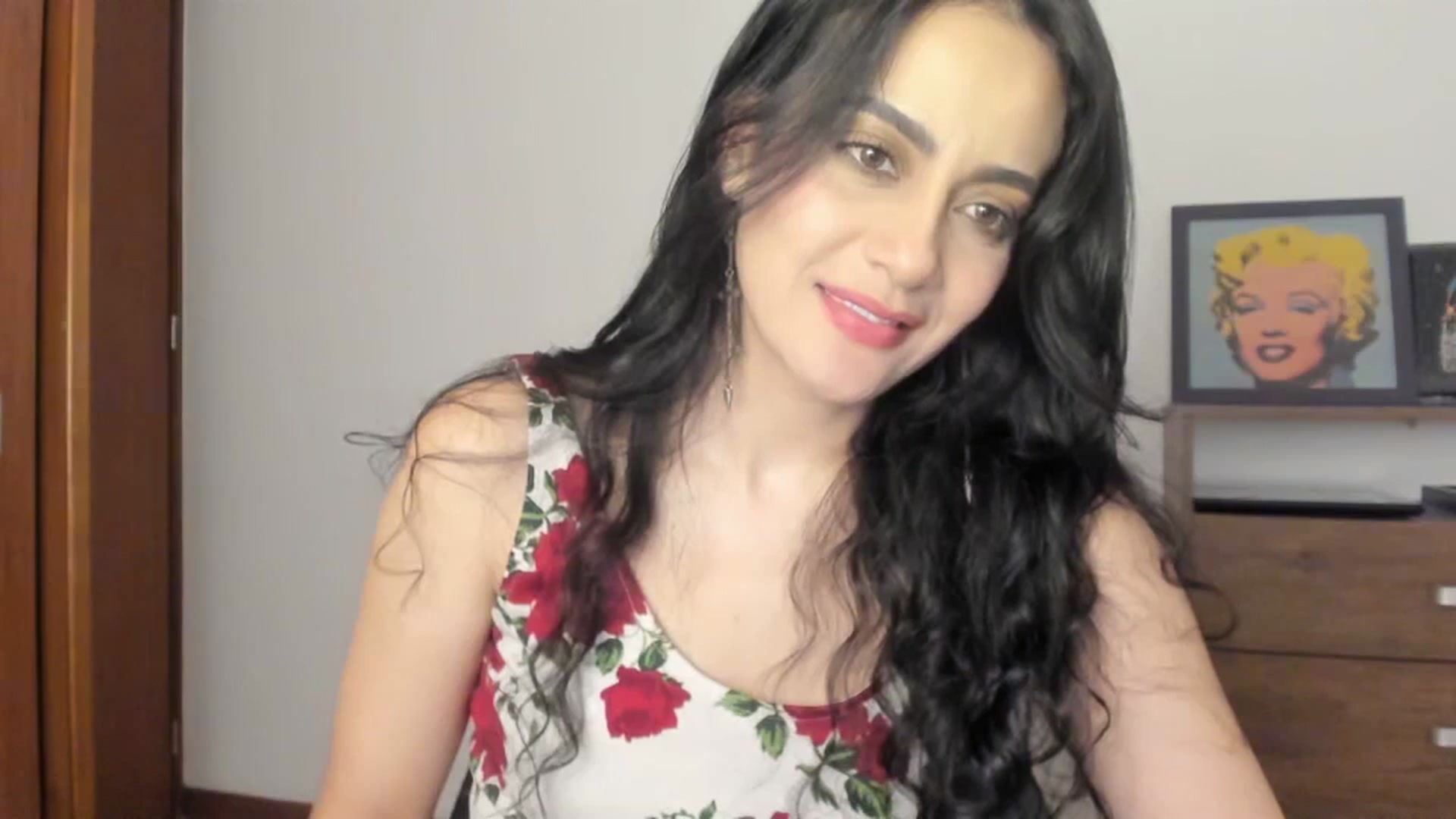 Gallery image thumbnail from Red_Flower203's myfreecams stream on, 07/22/2025, 01:03 image 17 of 20