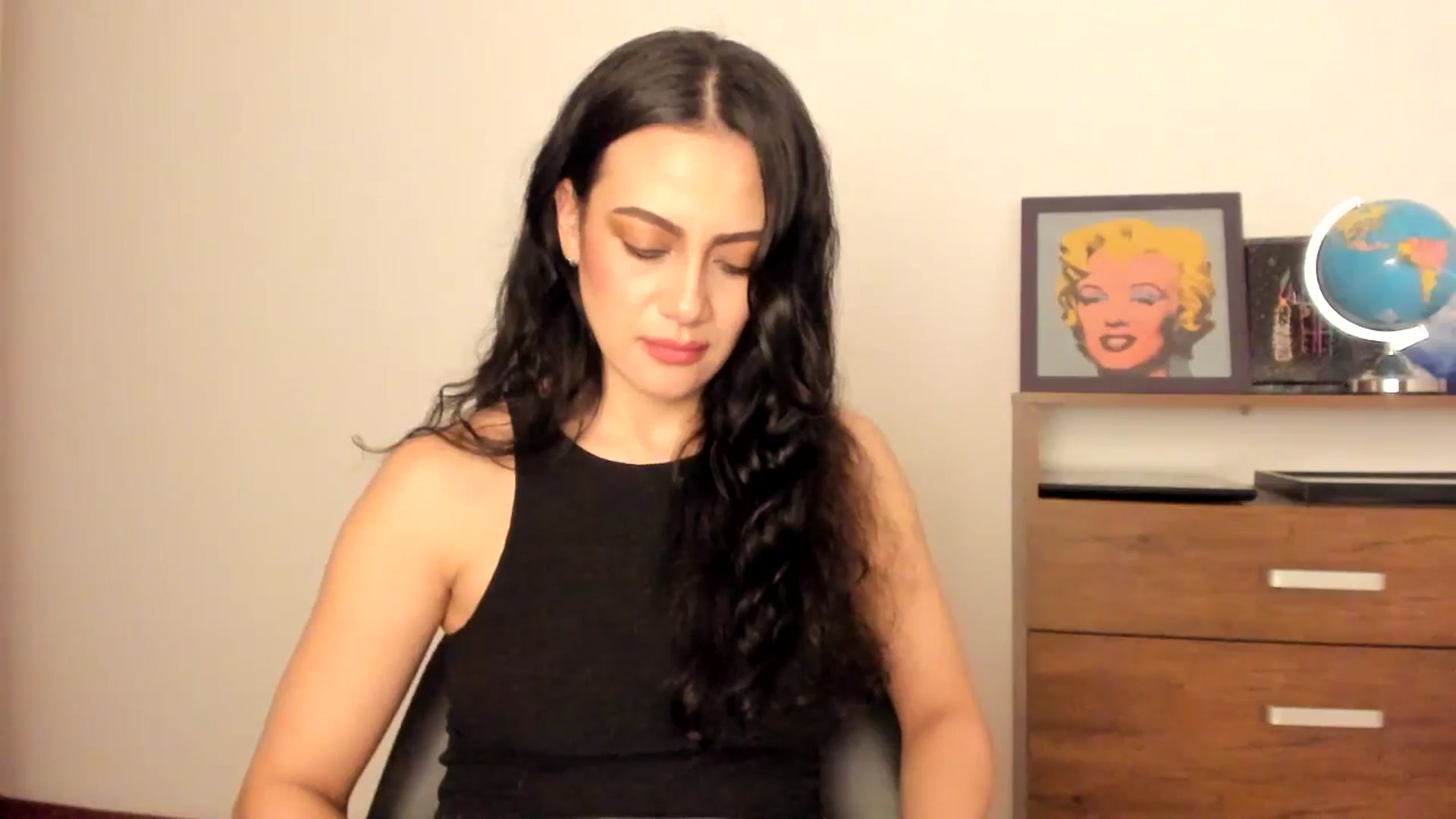 Gallery image thumbnail from Red_Flower203's myfreecams stream on, 07/26/2025, 22:35 image 10 of 20