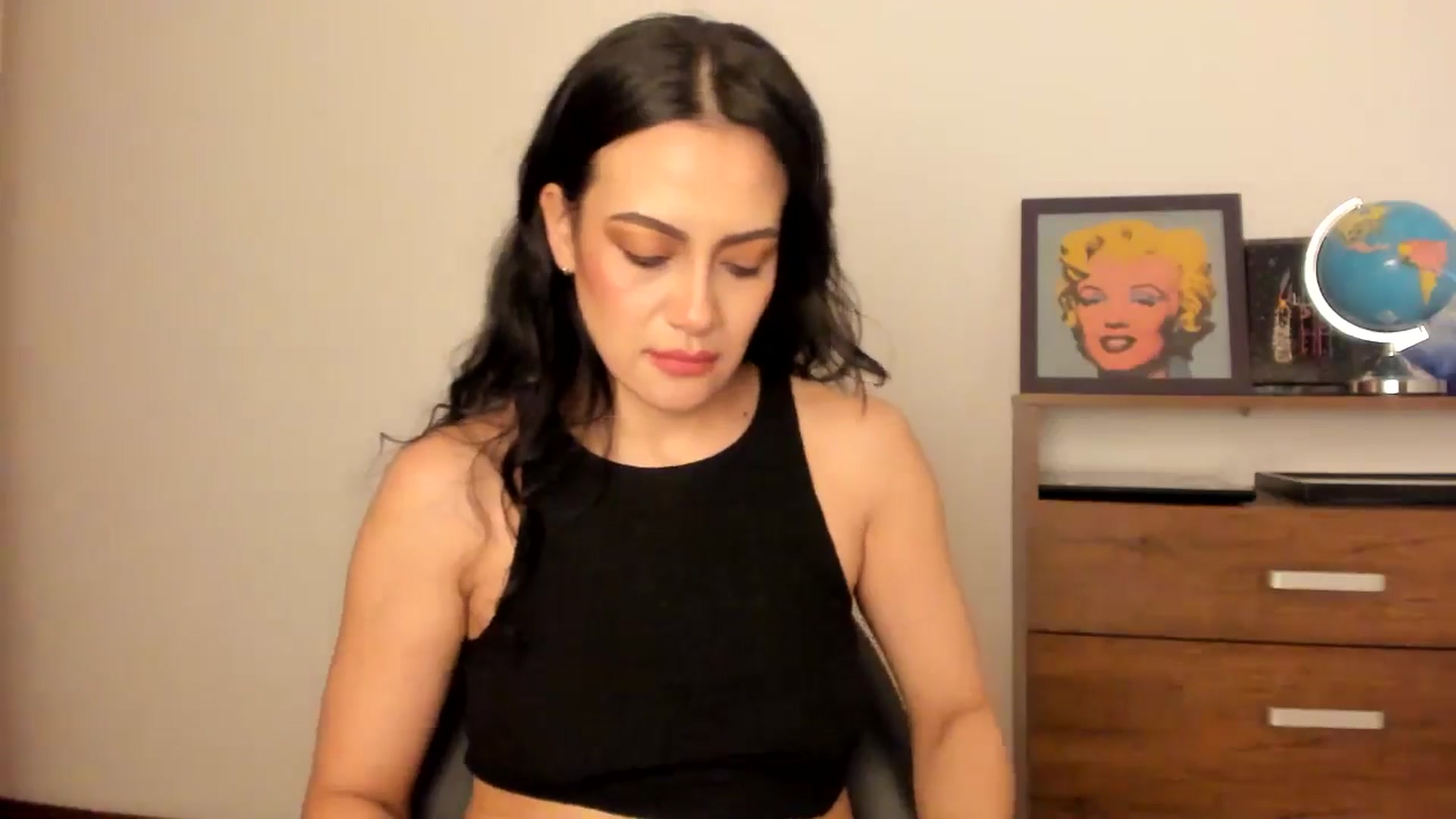 Gallery image thumbnail from Red_Flower203's myfreecams stream on, 07/26/2025, 22:35 image 15 of 20