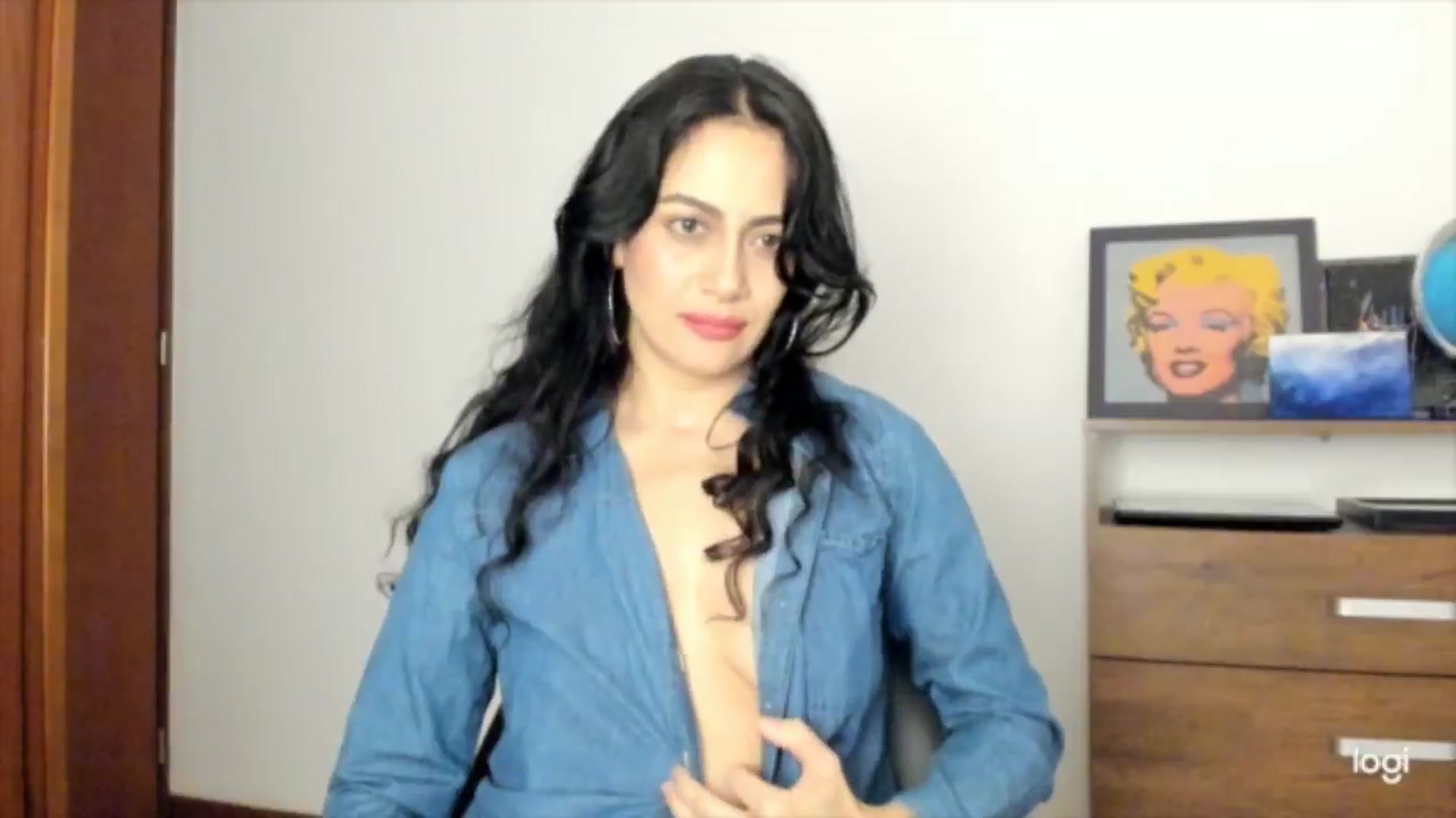 Gallery image thumbnail from Red_Flower203's myfreecams stream on, 08/08/2025, 21:58 image 20 of 20