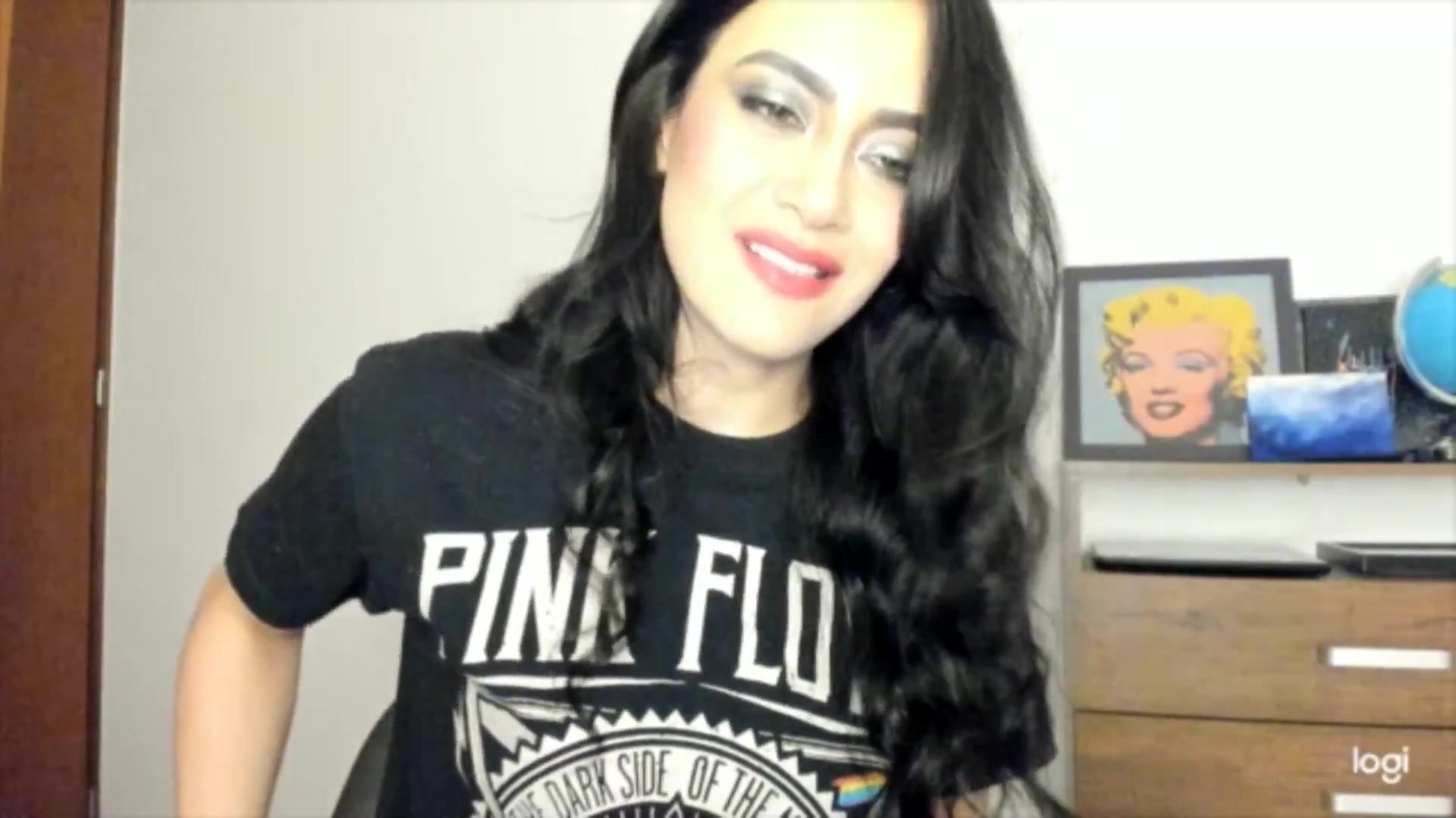 Gallery image thumbnail from Red_Flower203's myfreecams stream on, 08/21/2025, 23:00 image 13 of 20