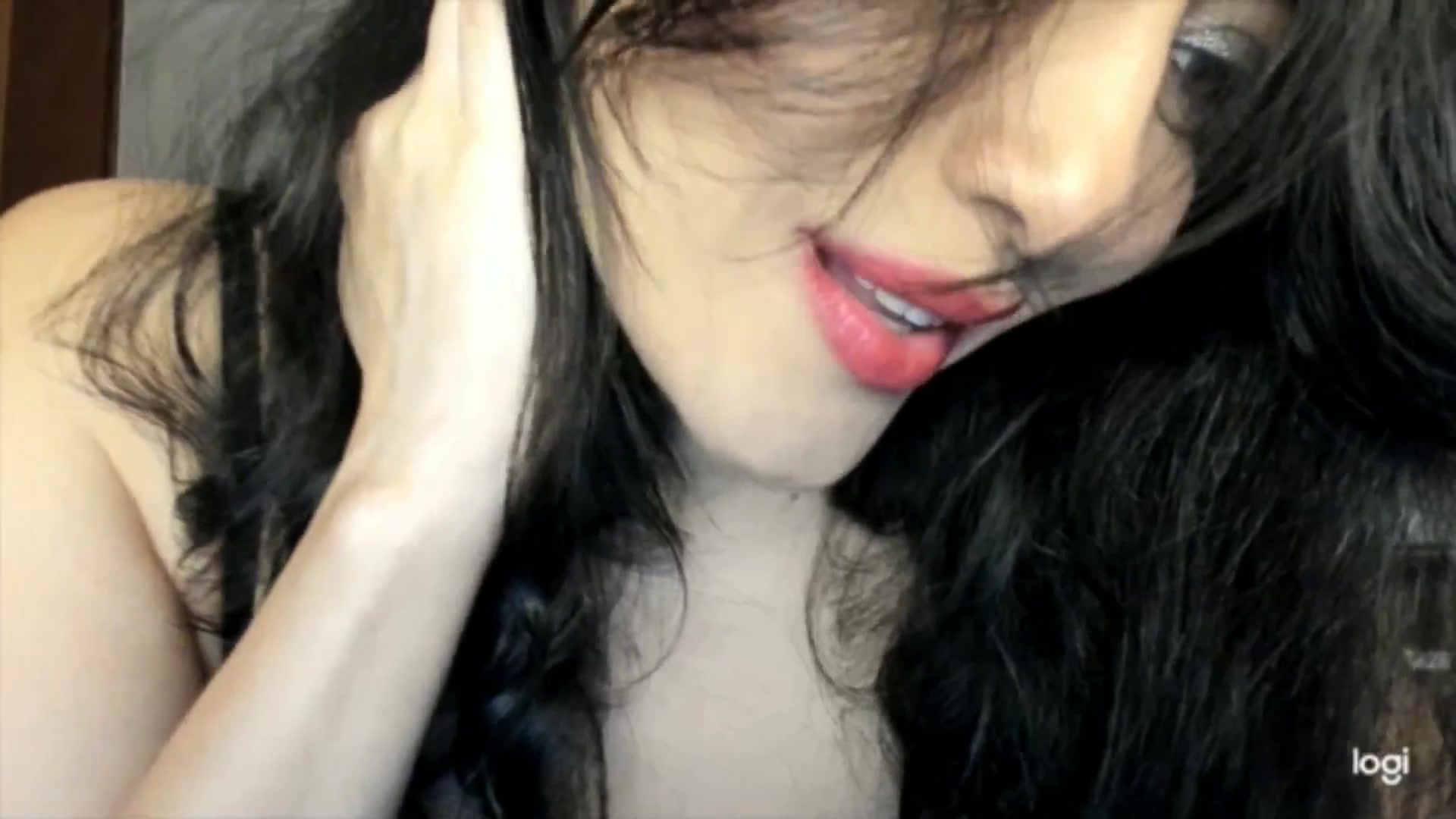 Gallery image thumbnail from Red_Flower203's myfreecams stream on, 08/21/2025, 23:00 image 15 of 20